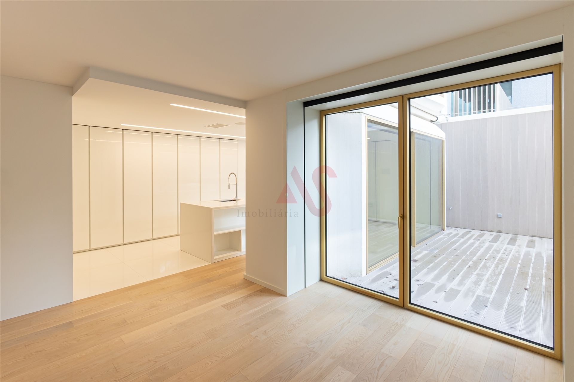 Condominium dans Porto, Porto District 11751594