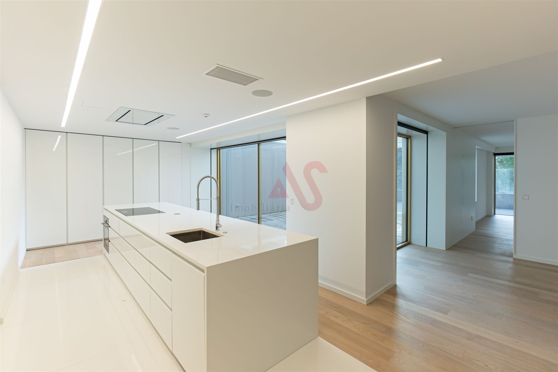 Condominium dans Porto, Porto District 11751594