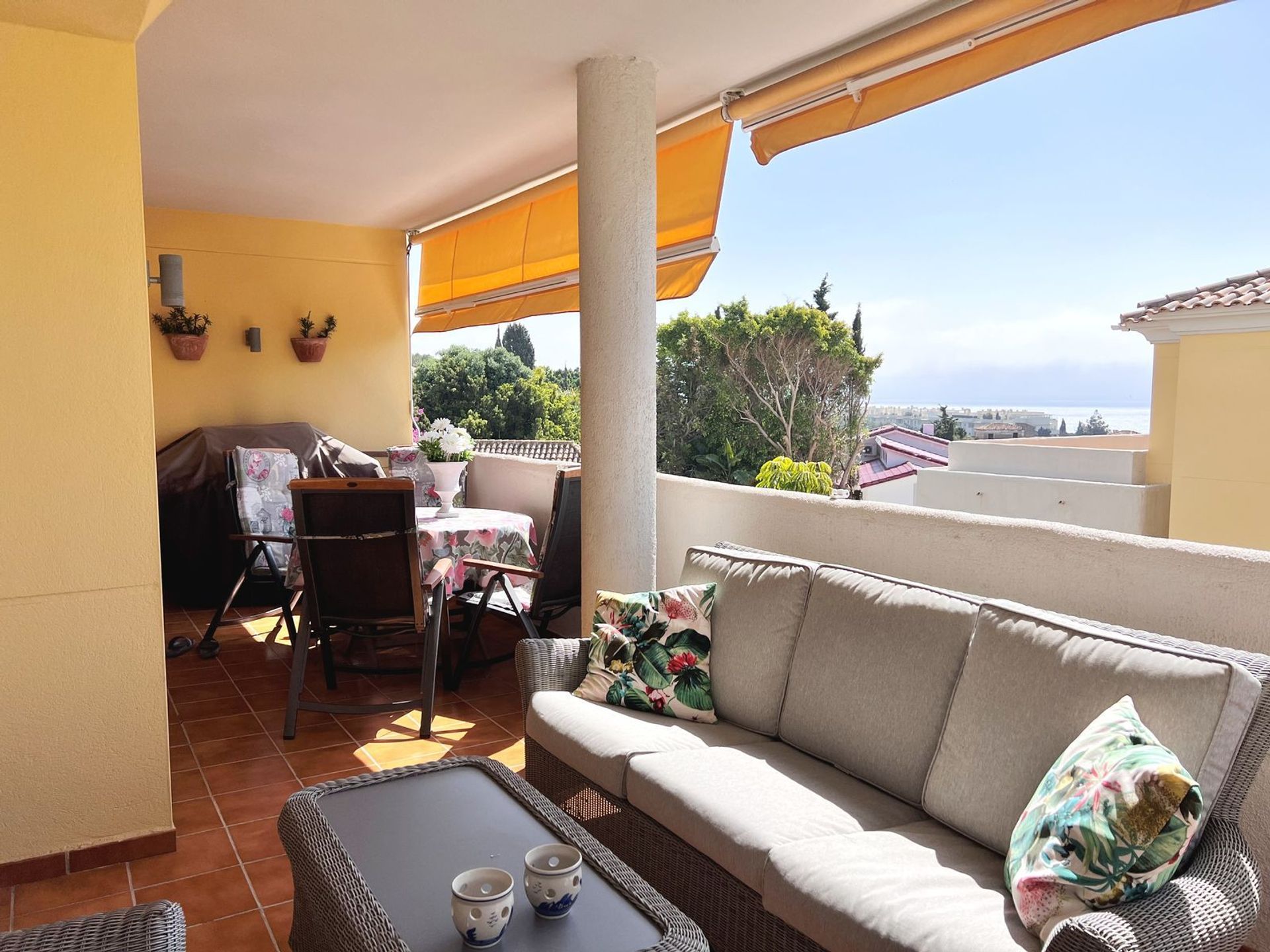 Condominium in Marbella, Andalusia 11751801