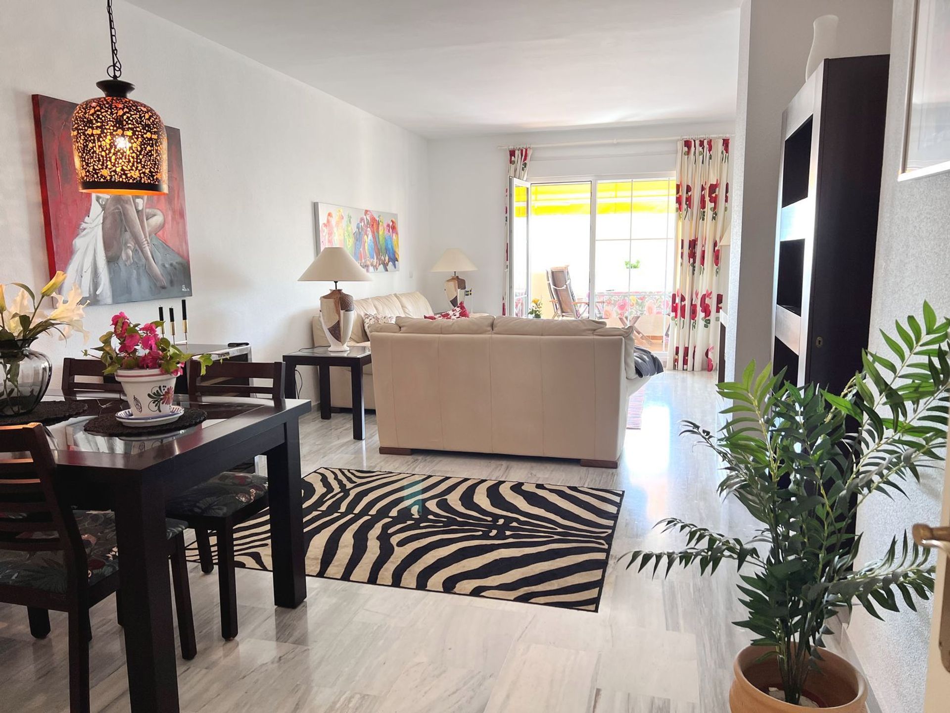 Condominium in Marbella, Andalusia 11751801