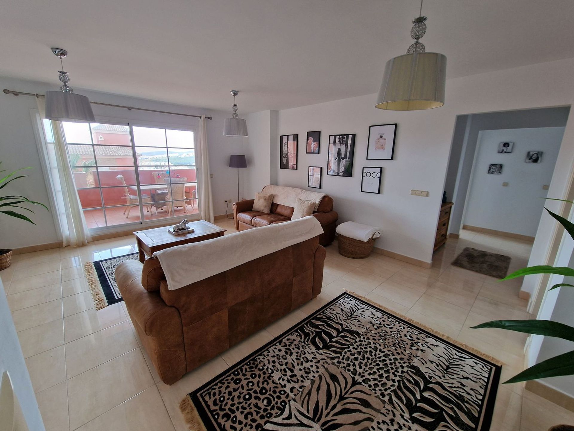 Condominio nel La Duquesa, Andalucía 11751851