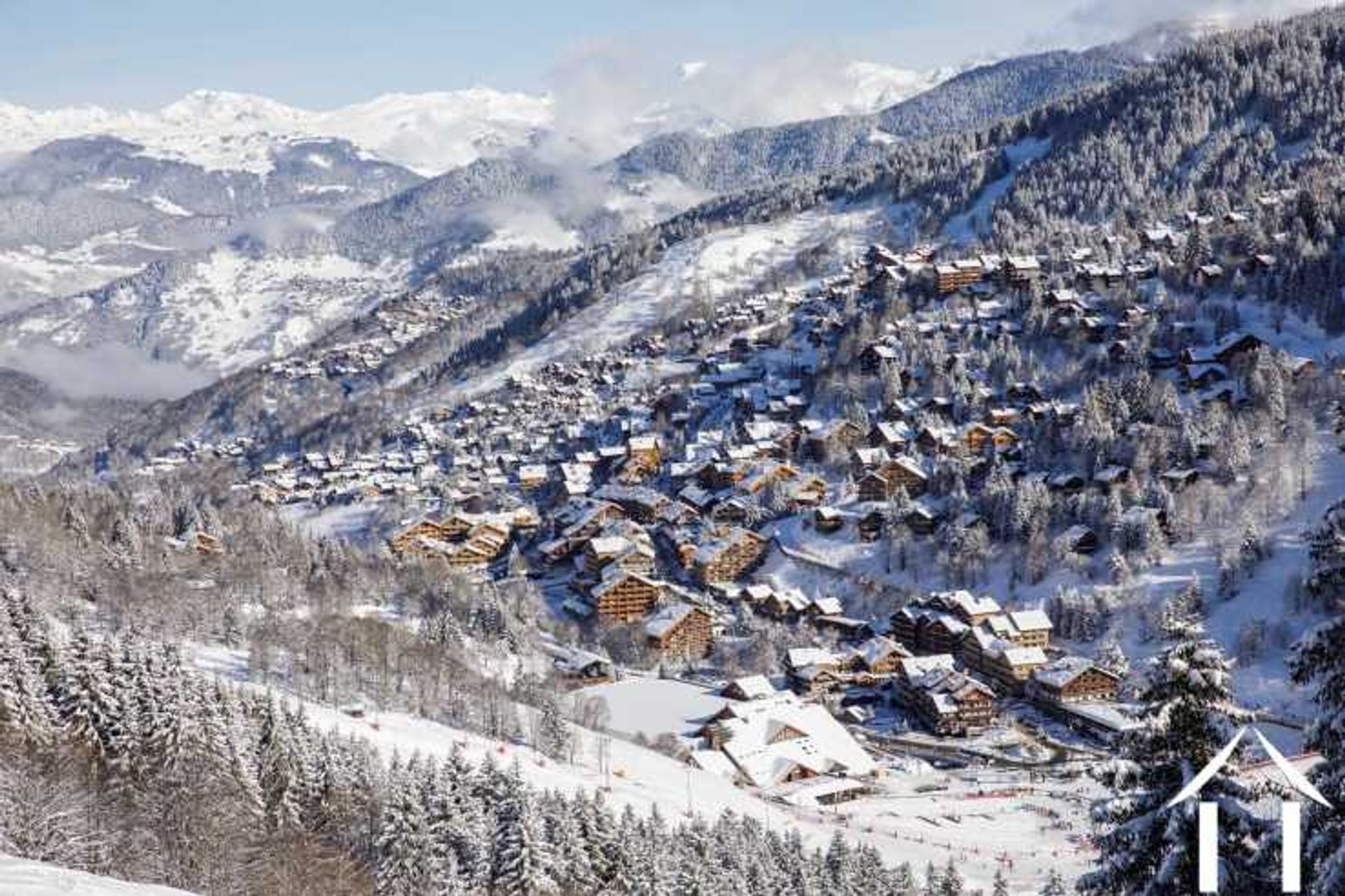 Condominium dans Les Allues, Auvergne-Rhône-Alpes 11752074