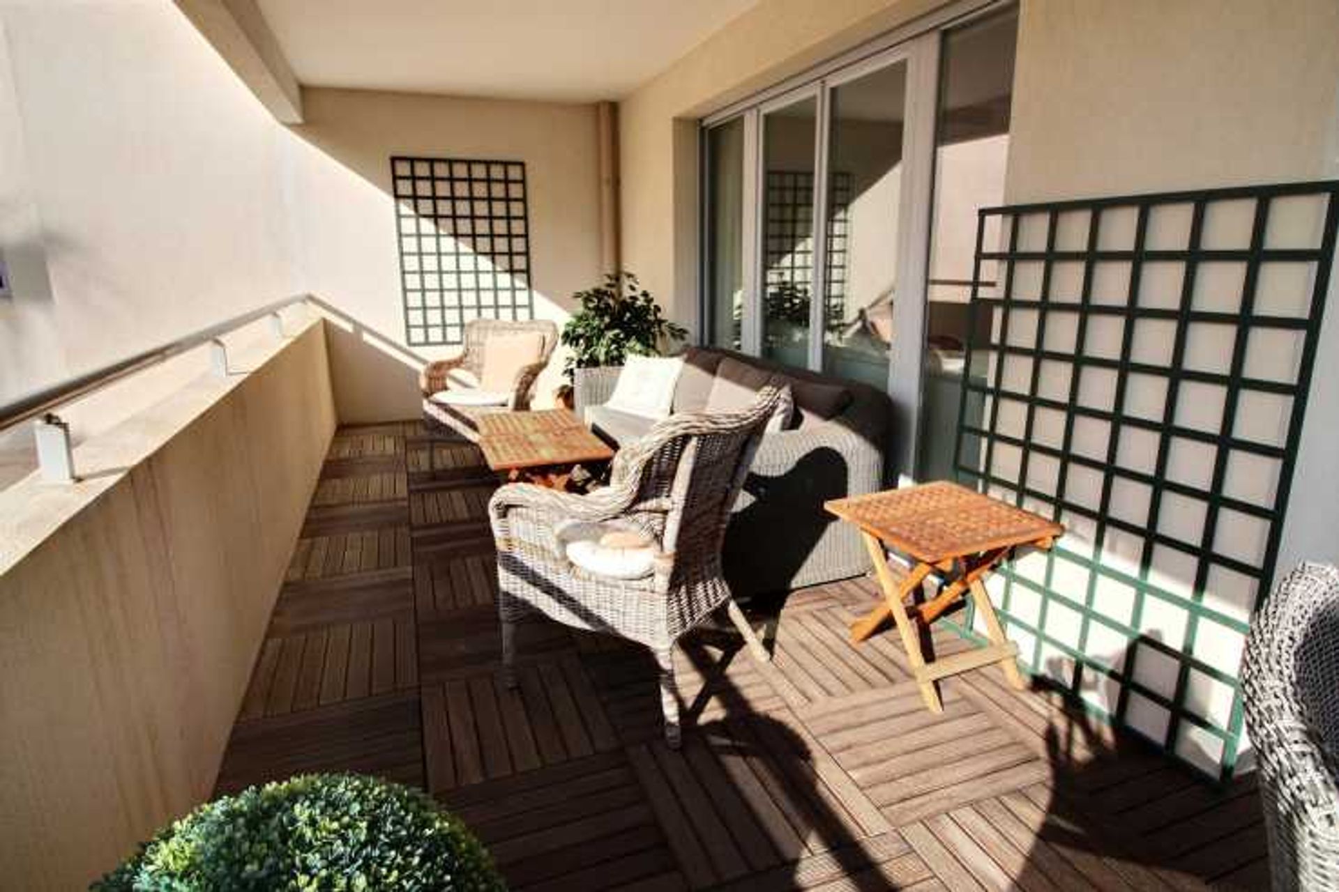 Condominium in Antibes, Provence-Alpes-Côte d'Azur 11752231