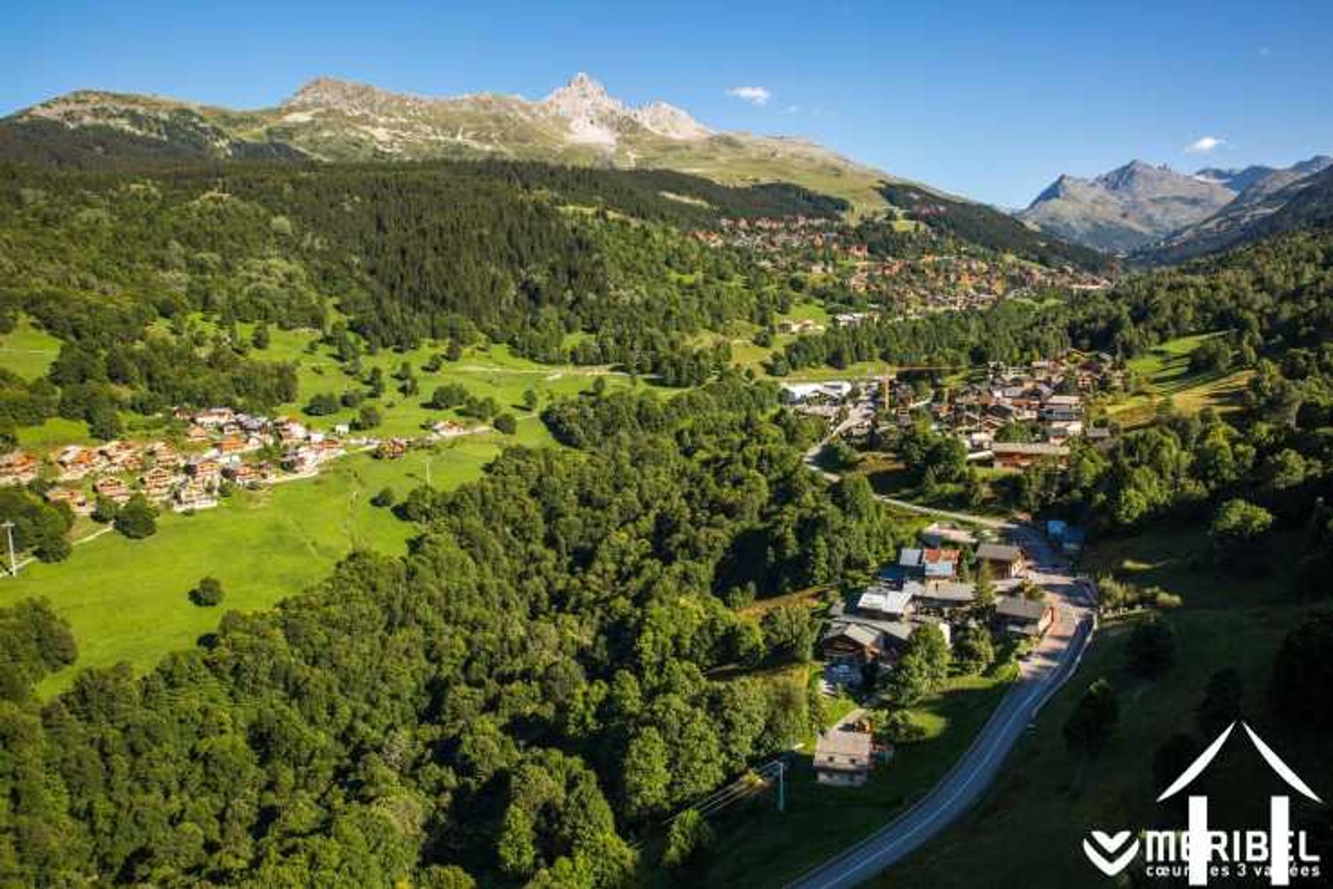 σπίτι σε Les Allues, Auvergne-Rhône-Alpes 11752396