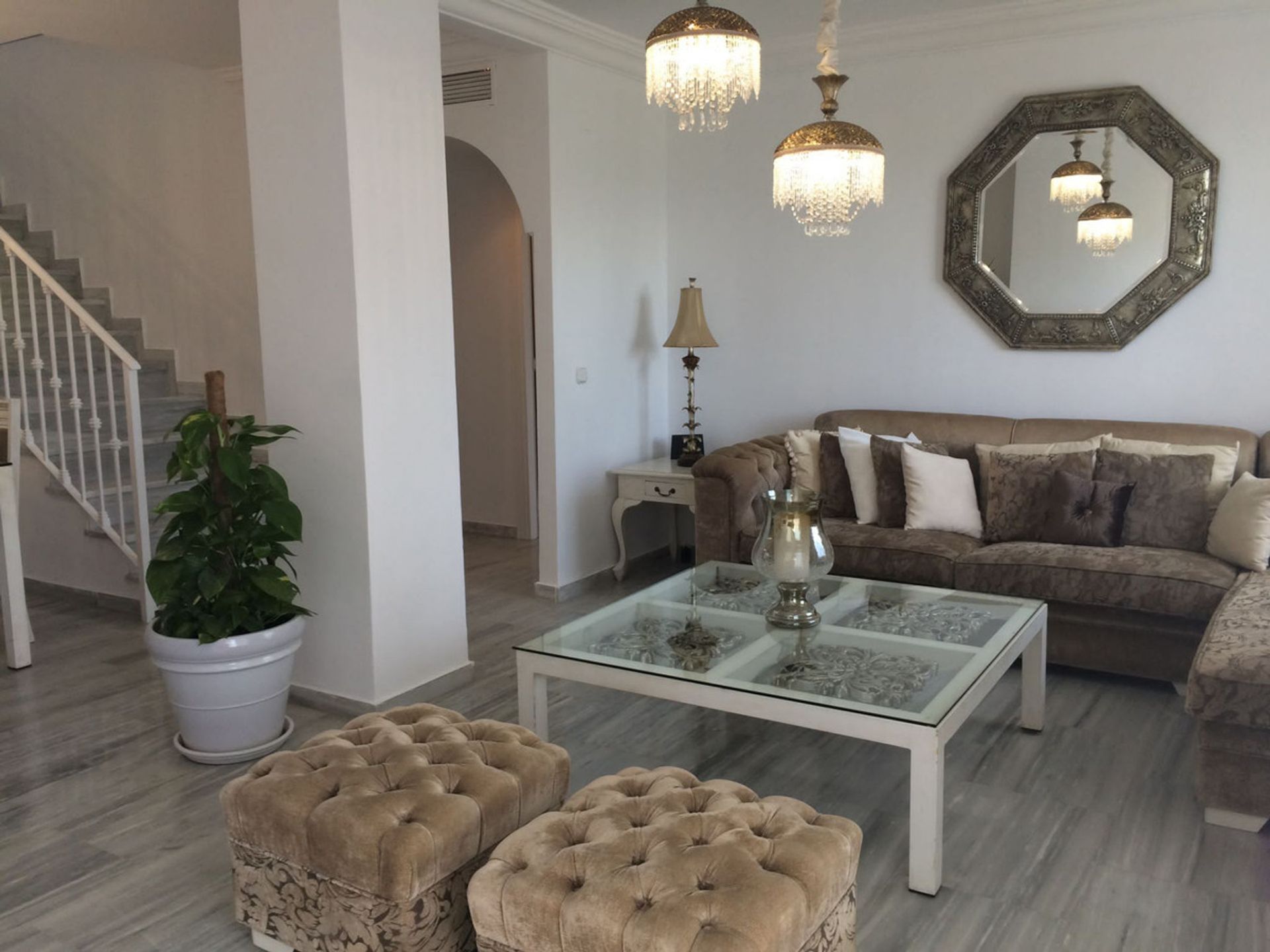 Condominio en , Andalucía 11752456