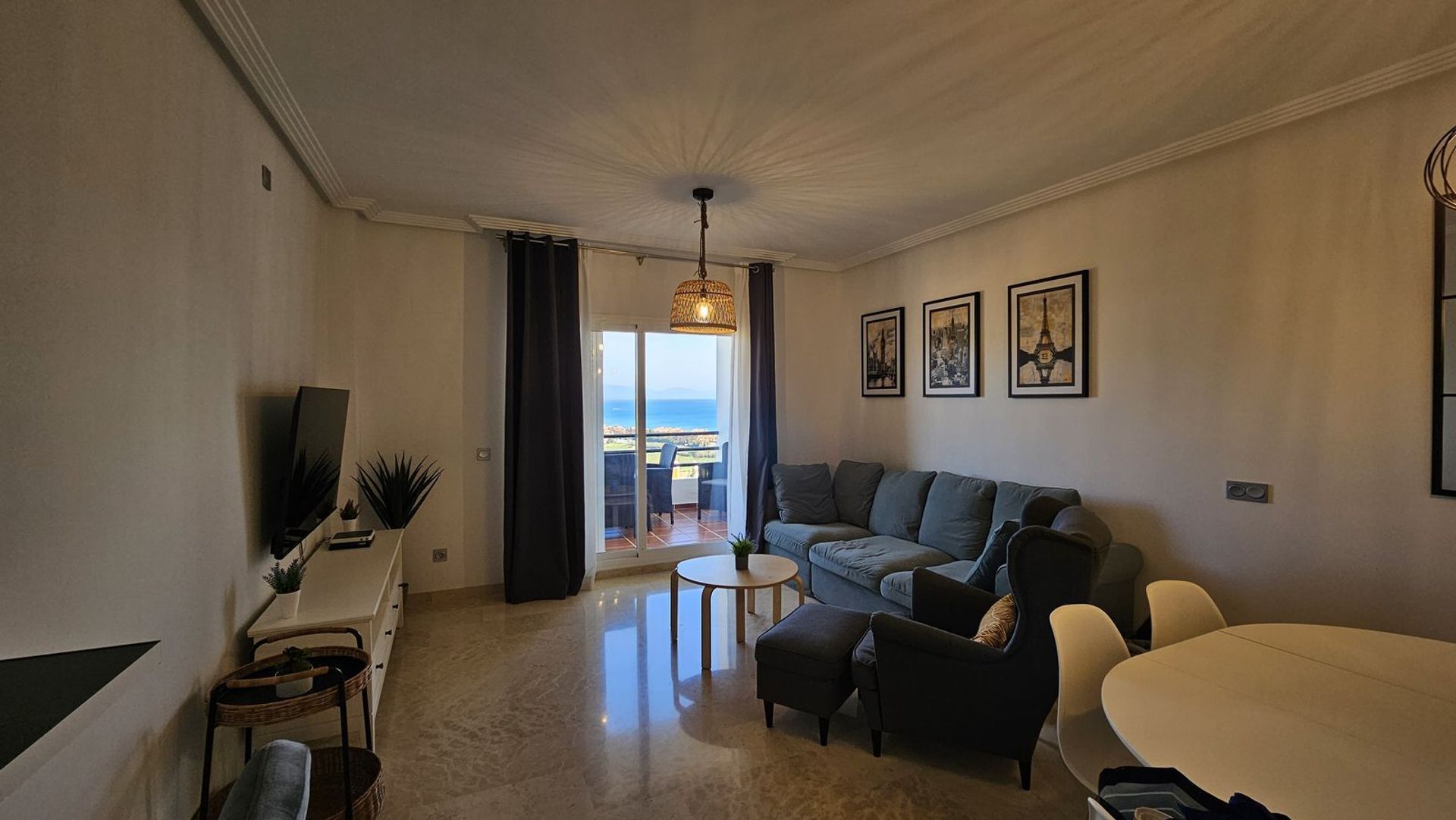 Condominium in Manilva, Andalucía 11752466