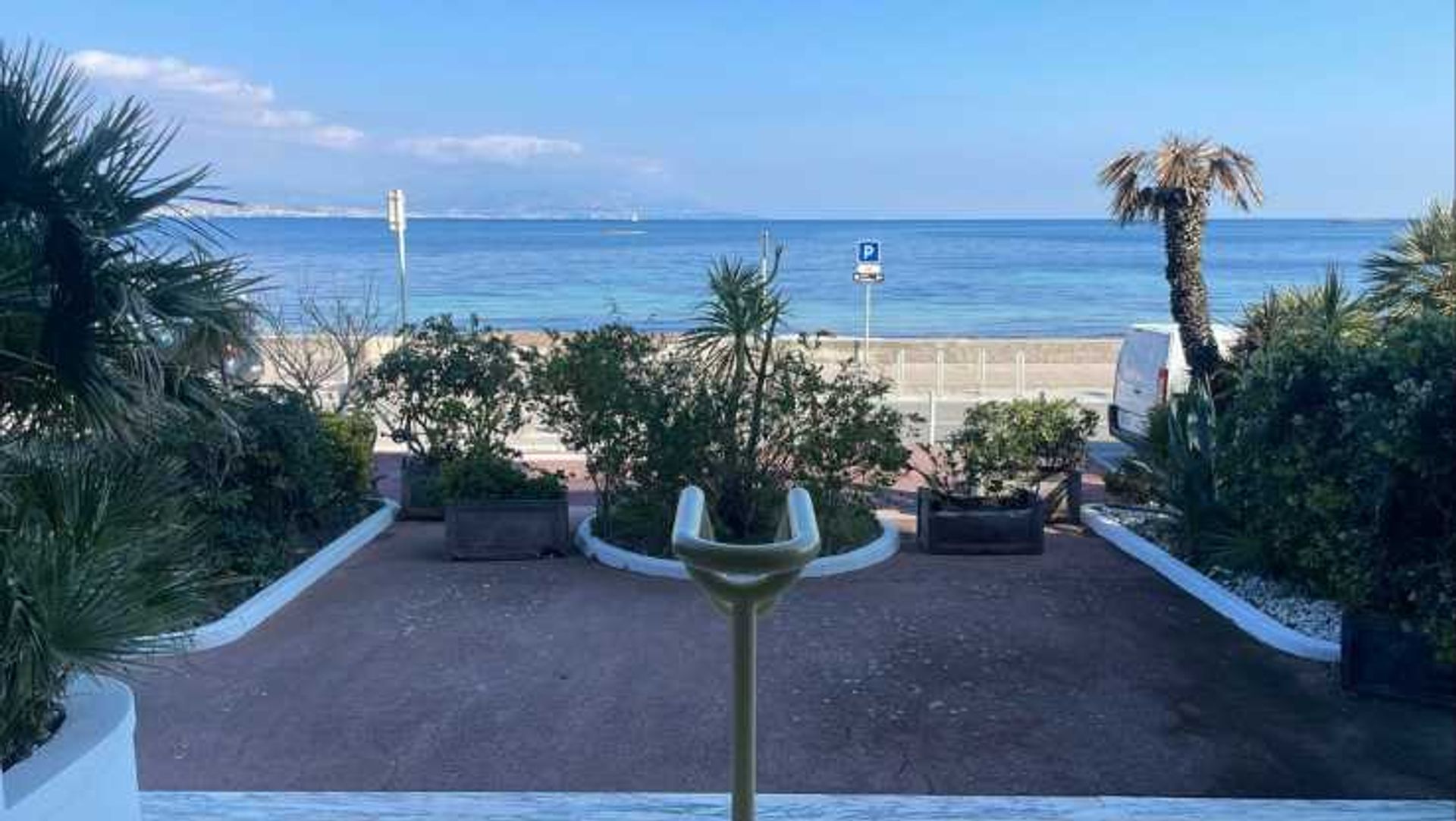 Condominium in Antibes, Provence-Alpes-Côte d'Azur 11752467