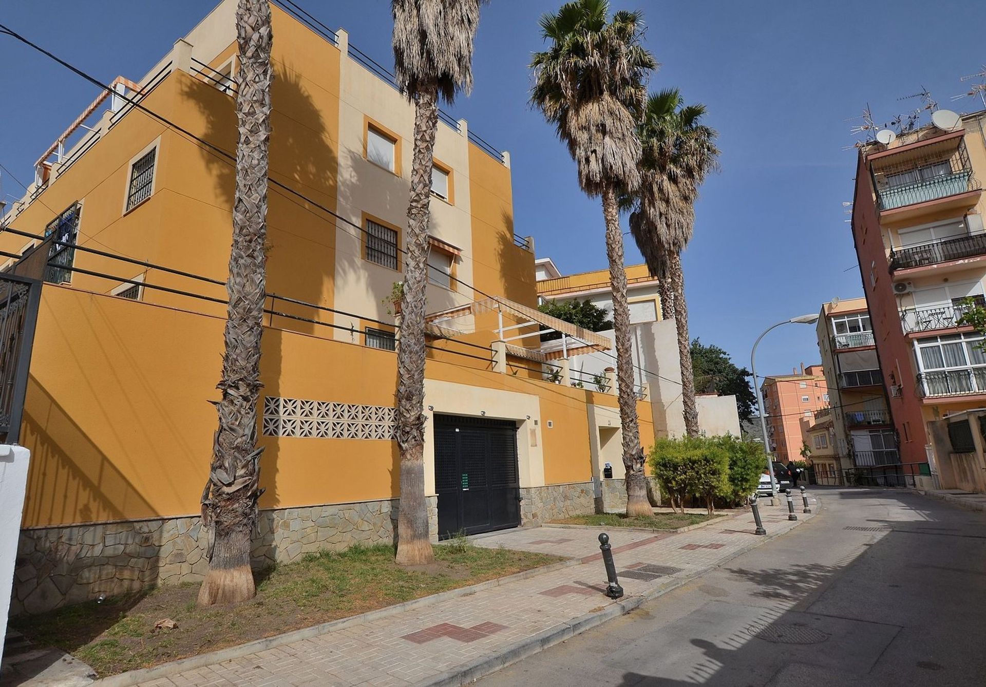 Будинок в Torremolinos, Andalucía 11752483