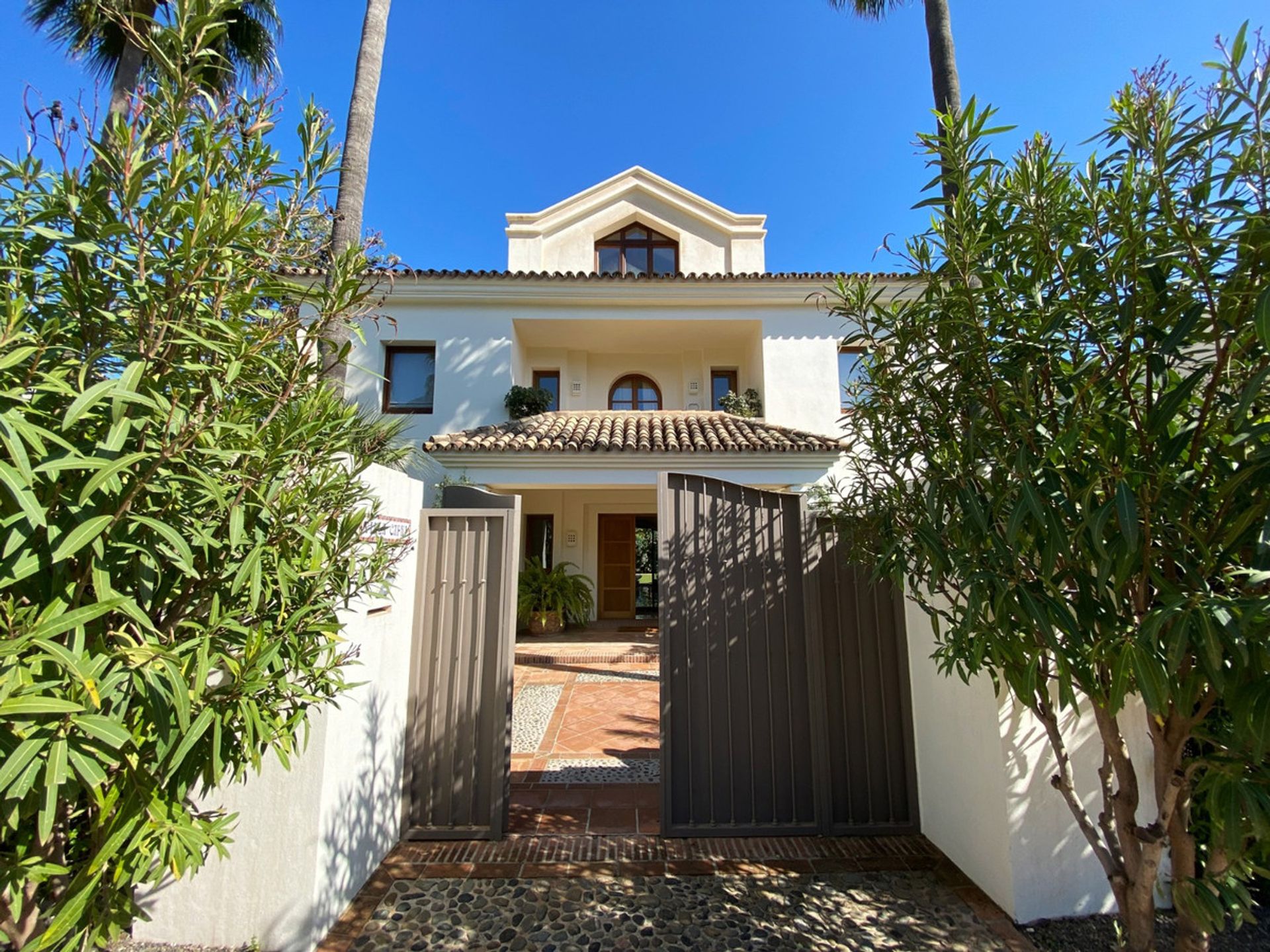 Huis in Marbella, Andalucía 11752486