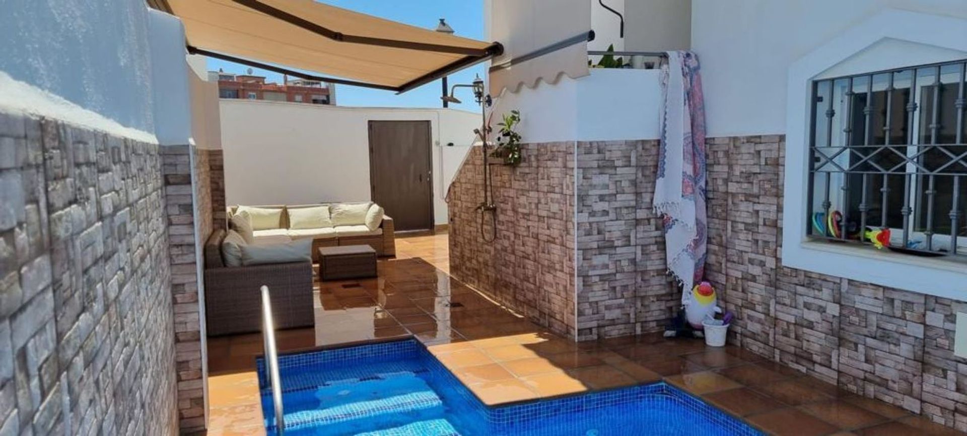 Casa nel Fuengirola, Andalusia 11752541