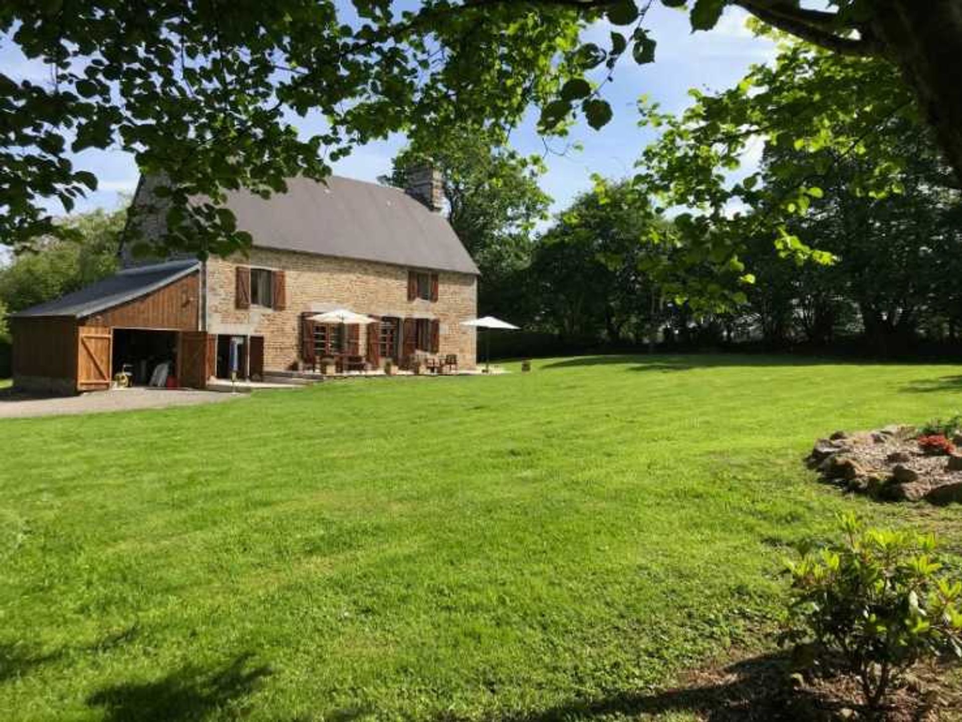 House in Villedieu-les-Poeles, Normandie 11752575