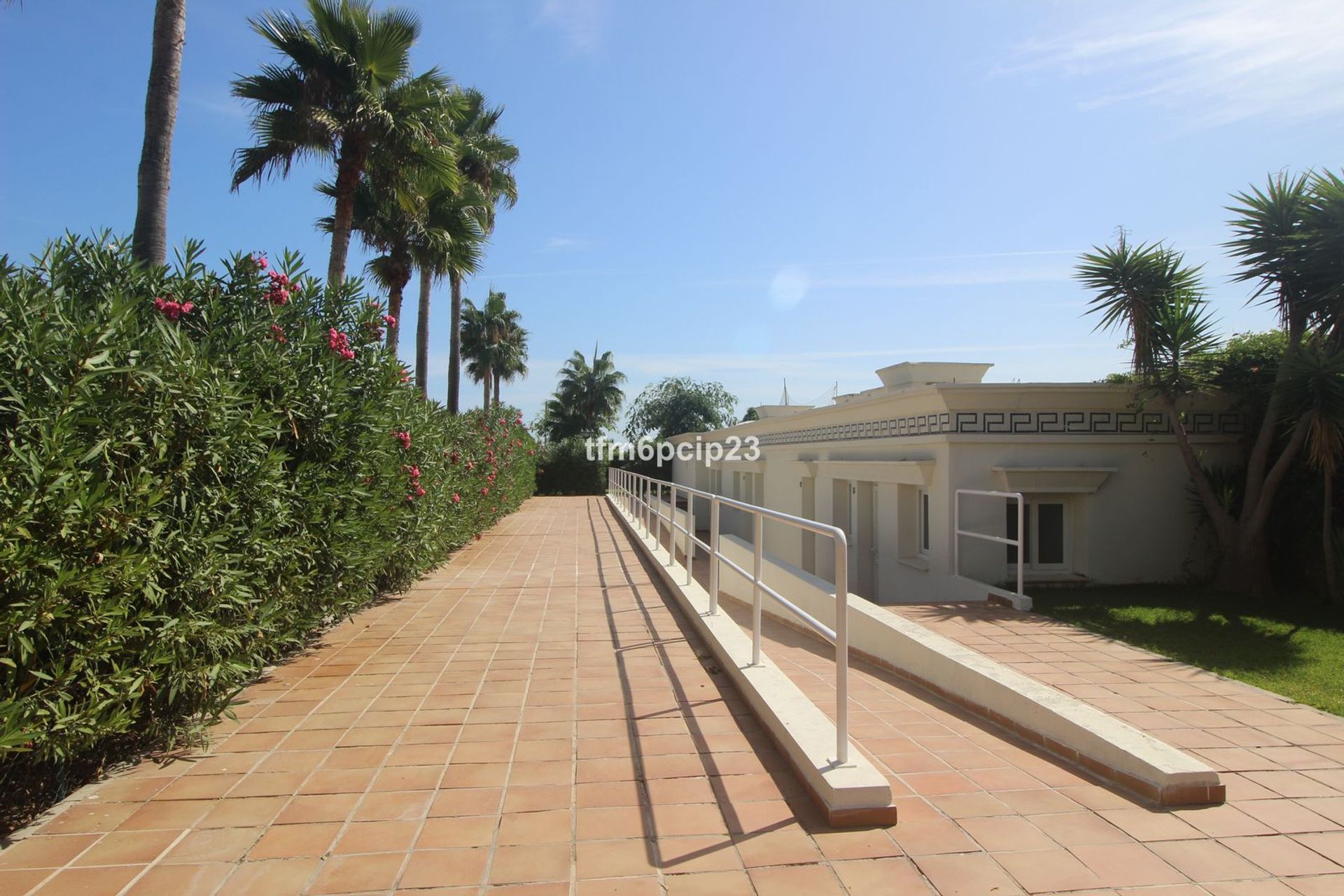 Condominio en San Luis de Sabinillas, Andalucía 11752592