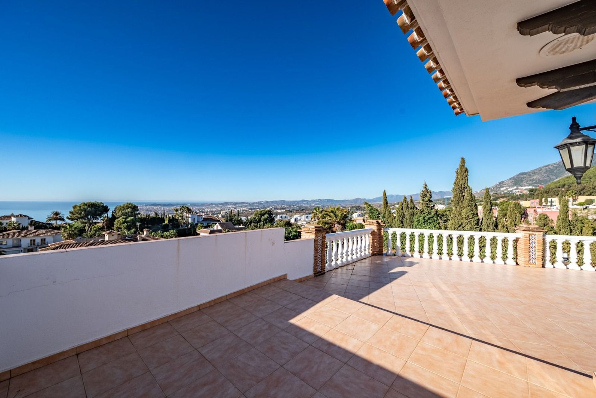 rumah dalam Benalmadena, Andalusia 11752669