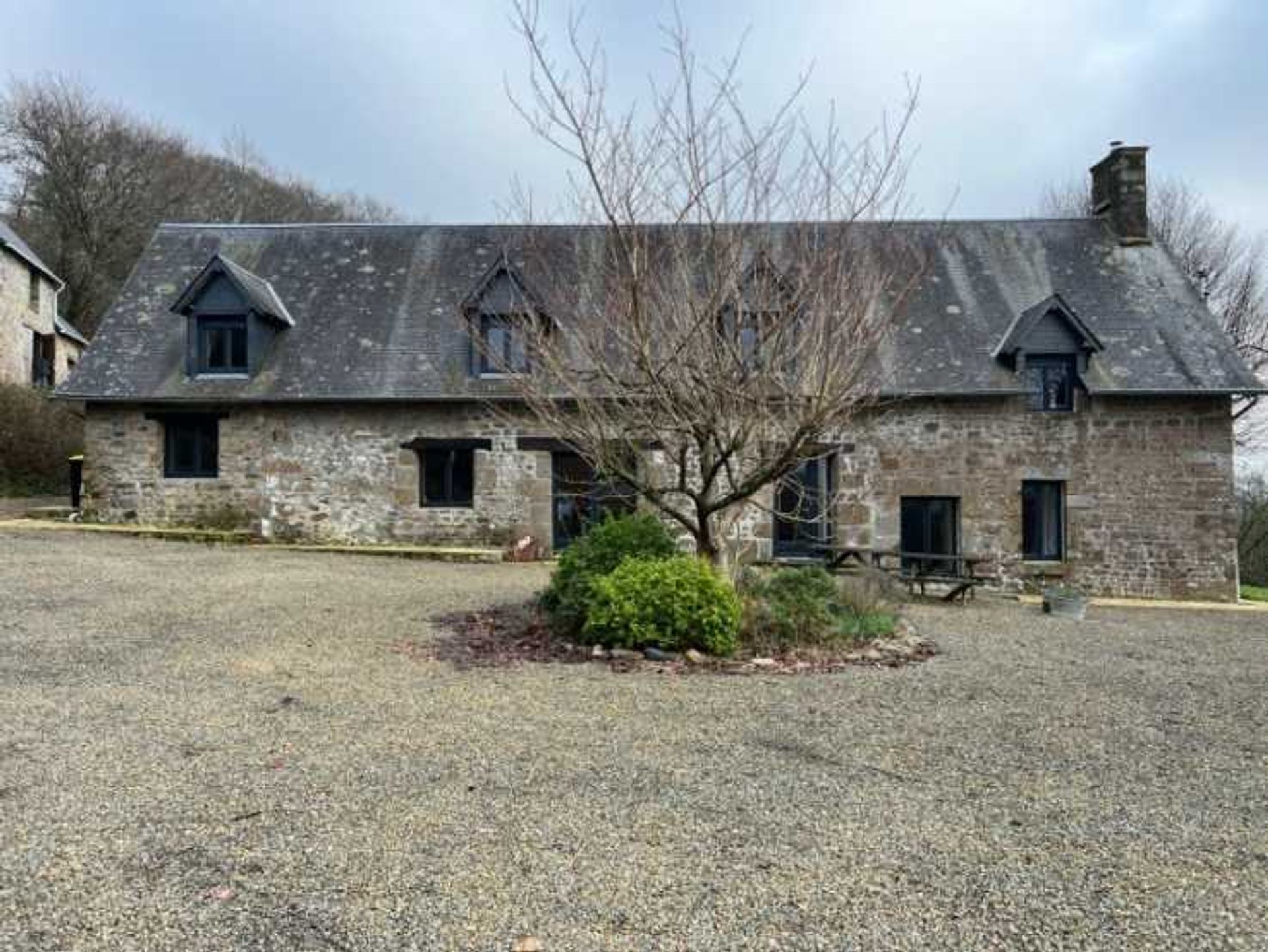 Casa nel Saint-Pois, Normandie 11752683