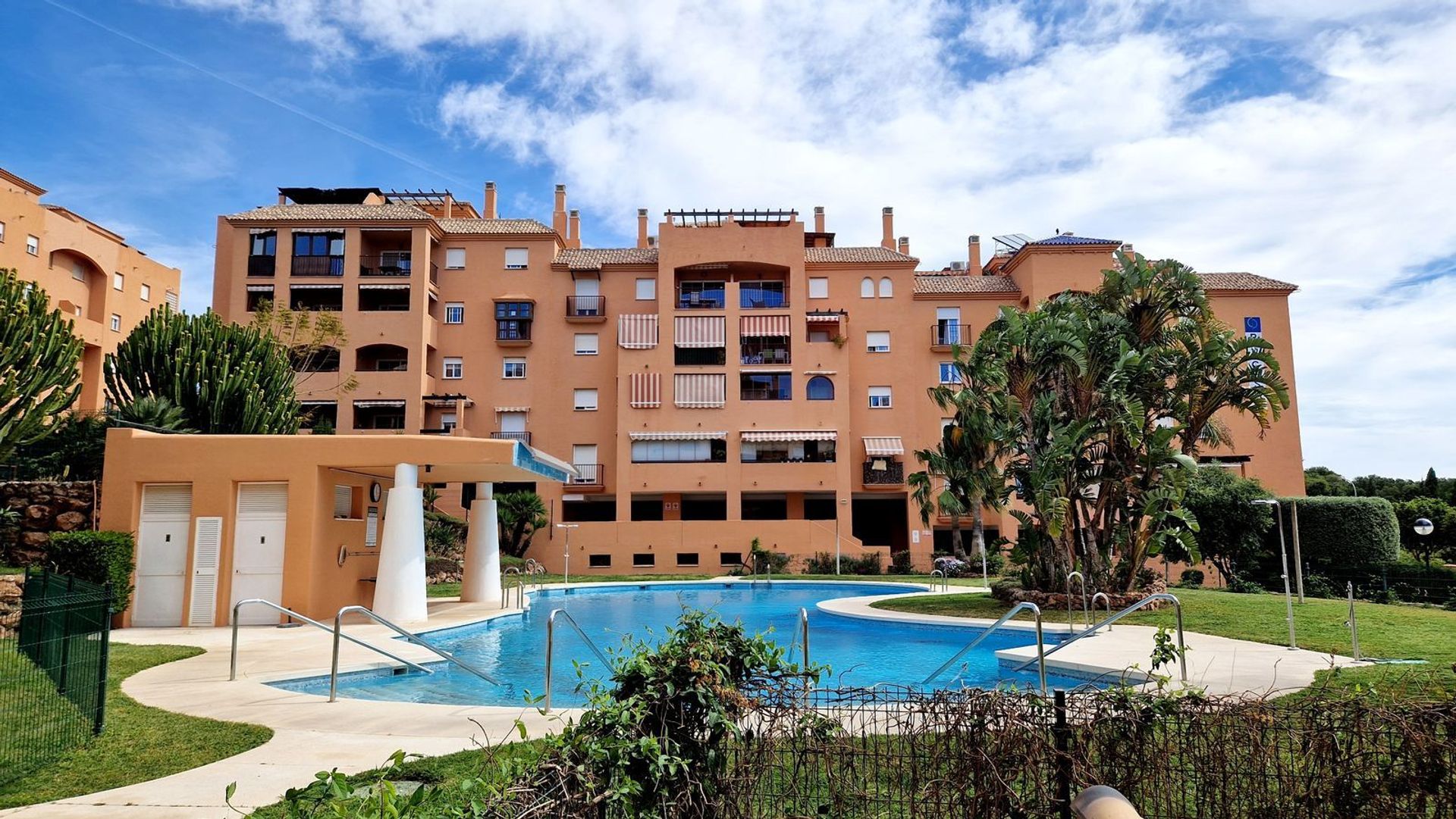 公寓 在 Torremolinos, Andalucía 11752726