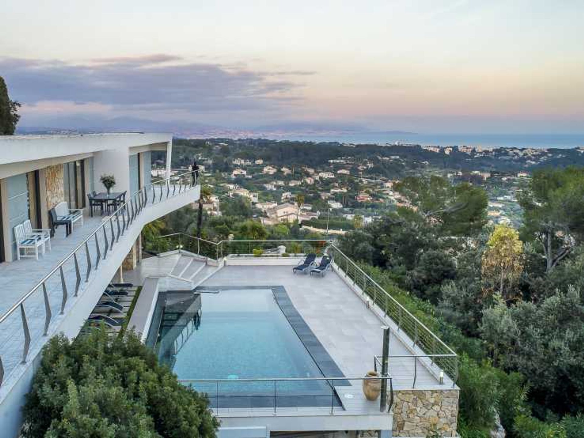 rumah dalam Cannes, Provence-Alpes-Côte d'Azur 11752785