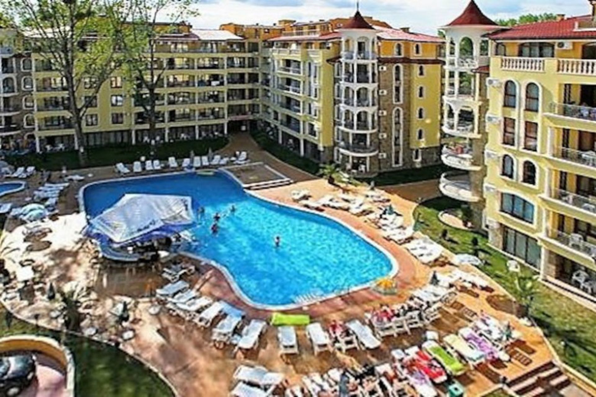 Condominio en Nesebar, Burgas 11752798