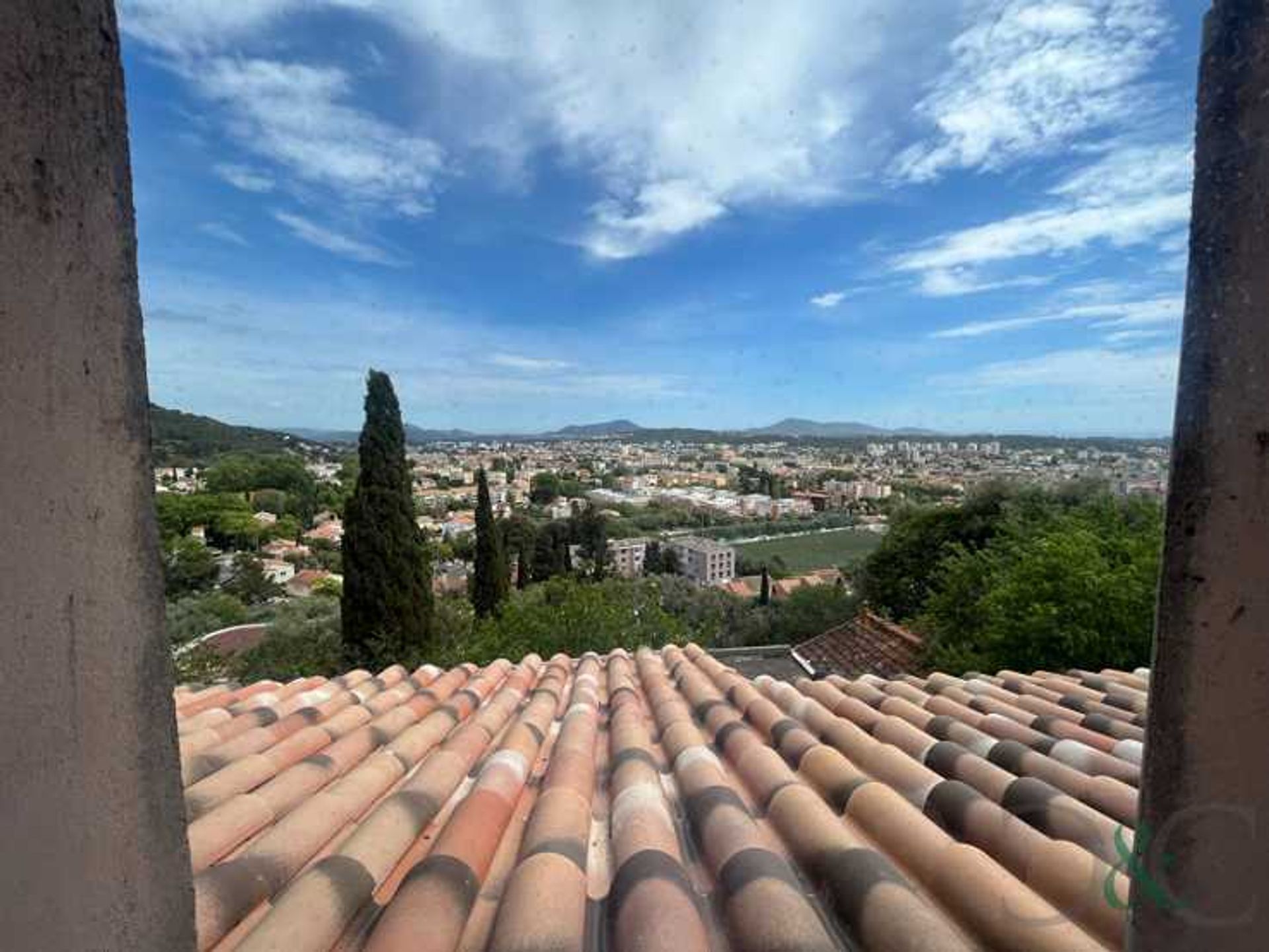 房子 在 La Valette-du-Var, Provence-Alpes-Côte d'Azur 11752877