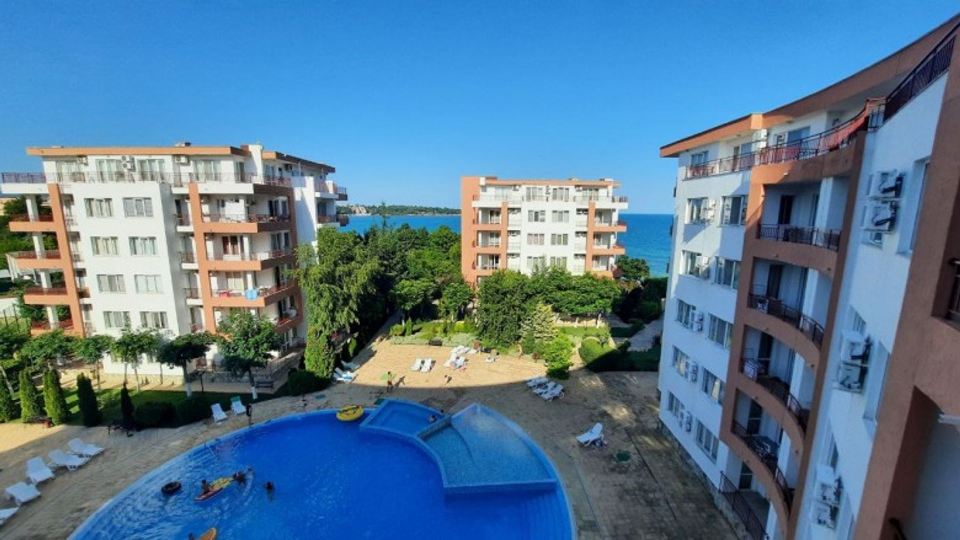 Condominium in Ravda, Burgas 11752897