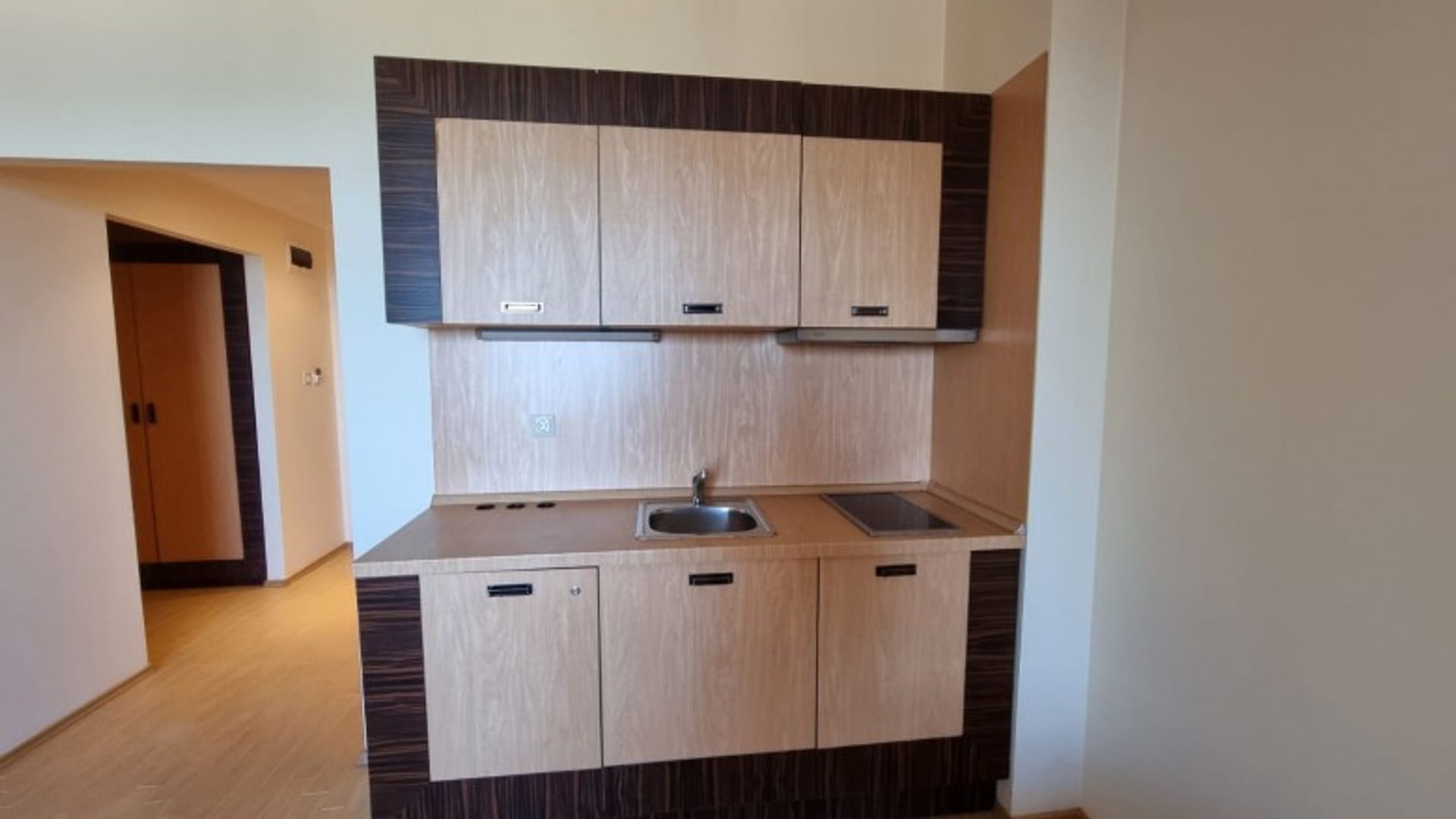 Condominium in Nesebar, Burgas 11752930