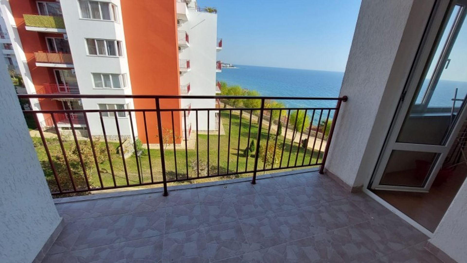 Condominium in Sveti Vlas, Burgas 11752946