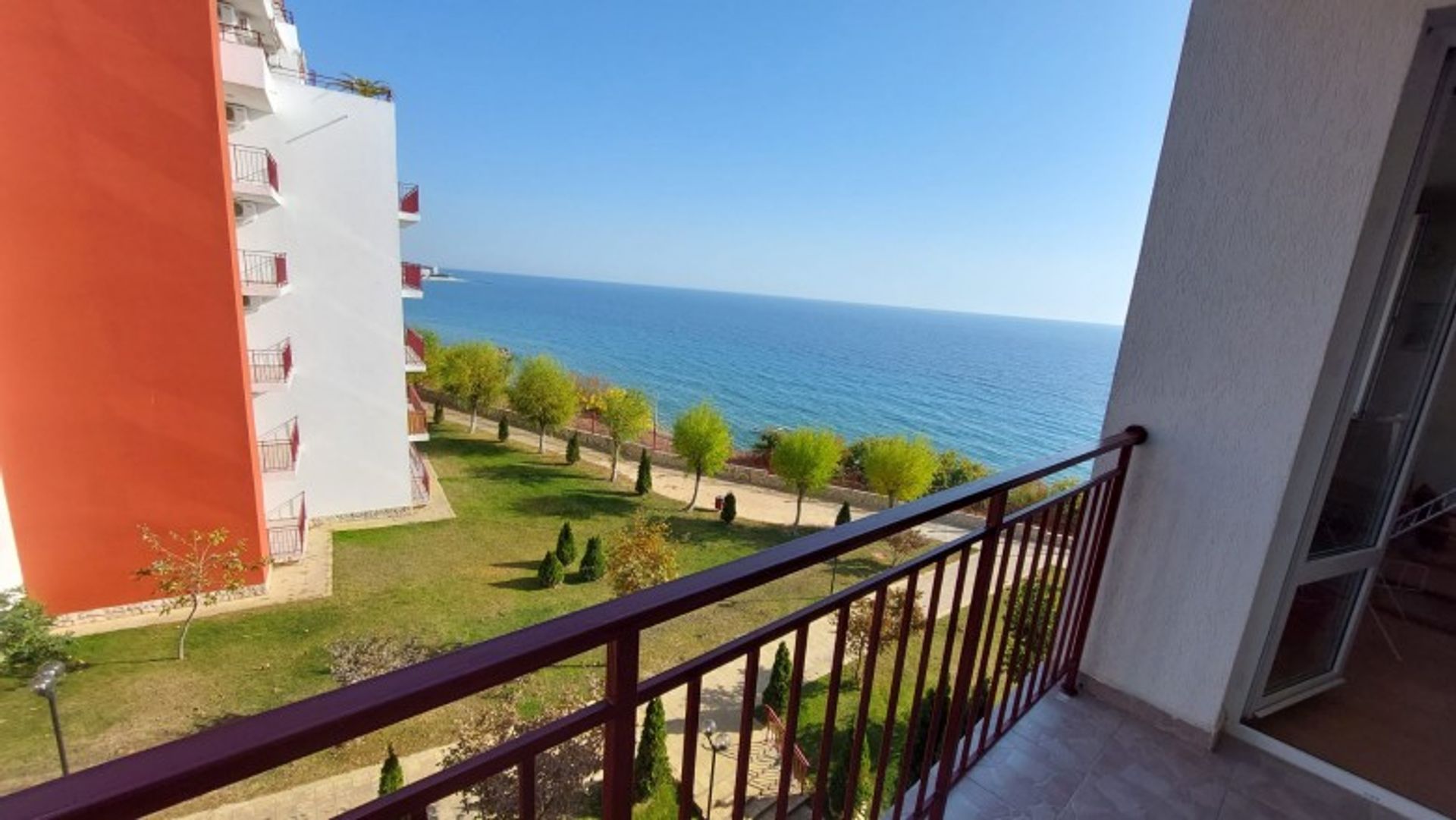 Condominium in Sveti Vlas, Burgas 11752946