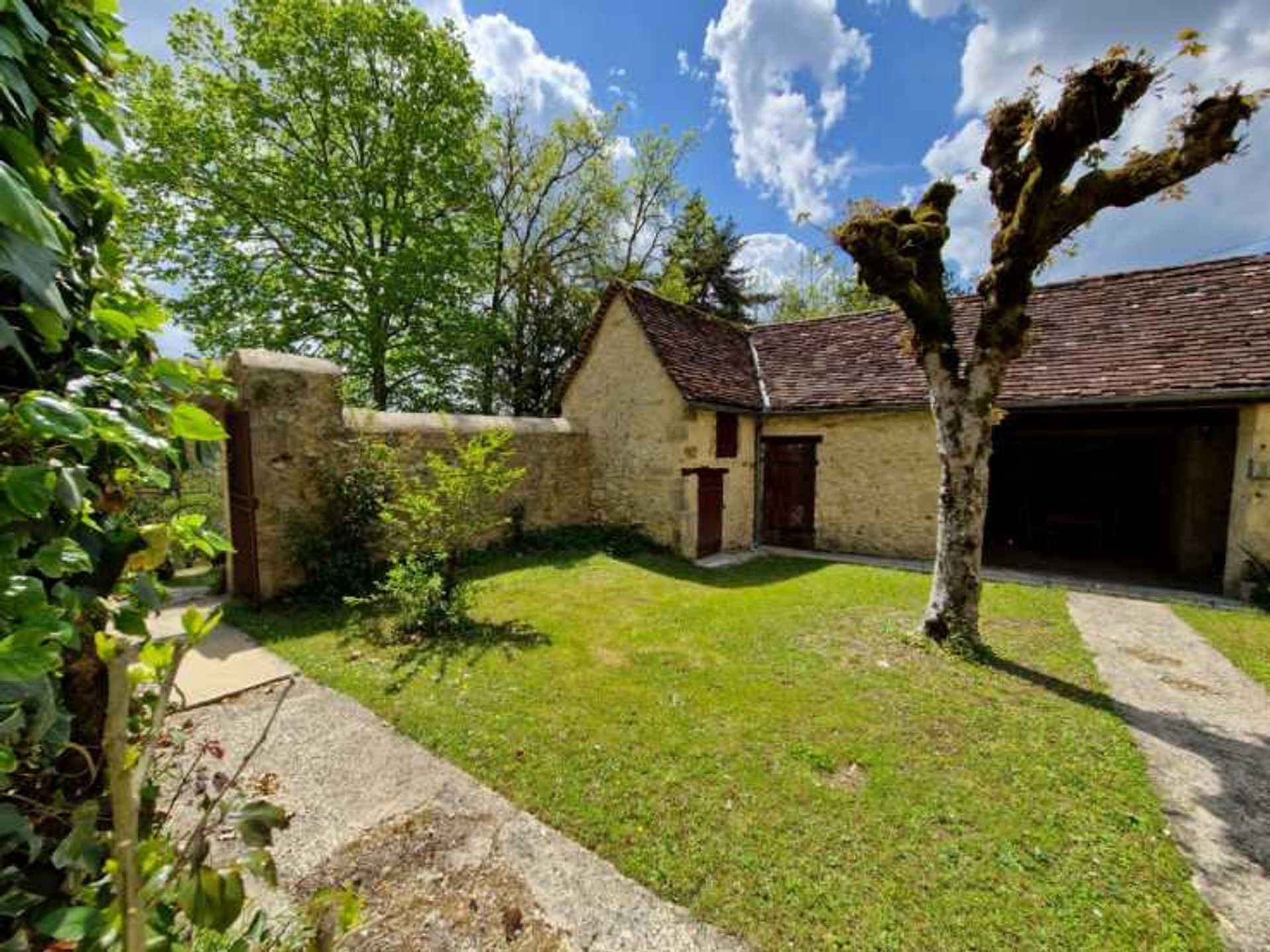 Будинок в Le Bugue, Nouvelle-Aquitaine 11752954