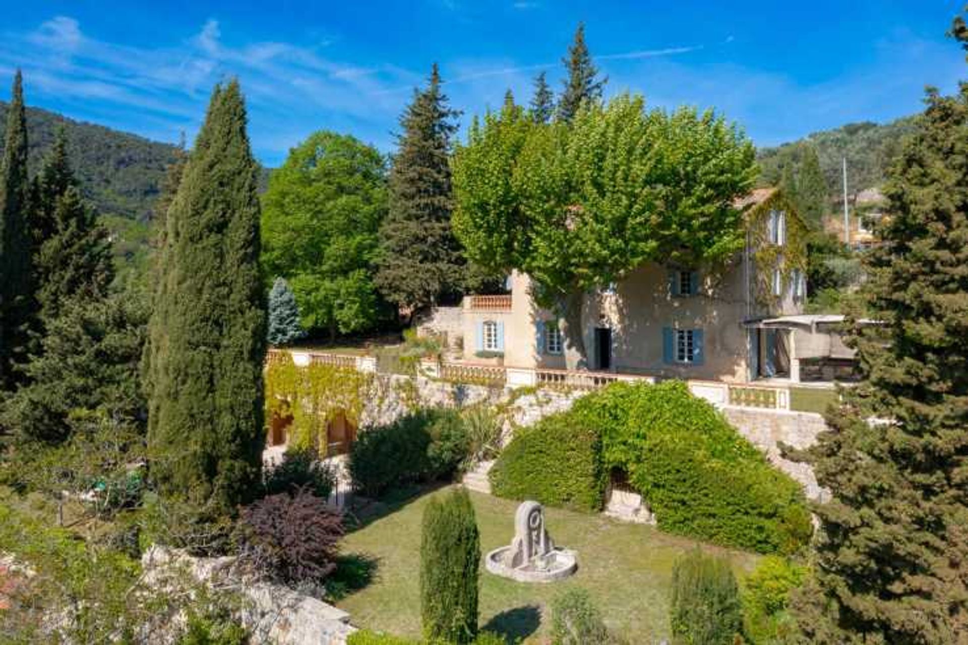 Rumah di Bargemon, Provence-Alpes-Cote d'Azur 11752979