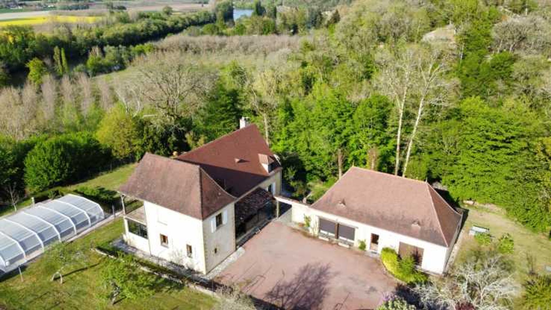 House in Sarlat-la-Caneda, Nouvelle-Aquitaine 11753030