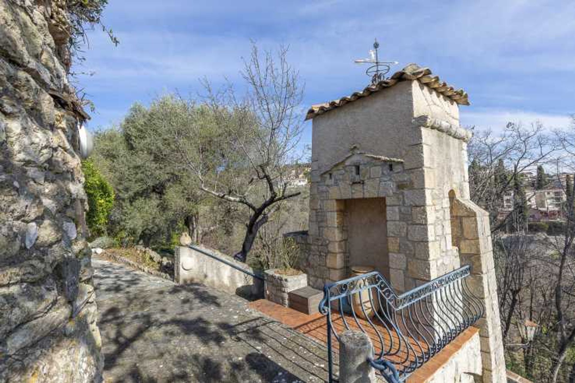 Будинок в Biot, Provence-Alpes-Côte d'Azur 11753048