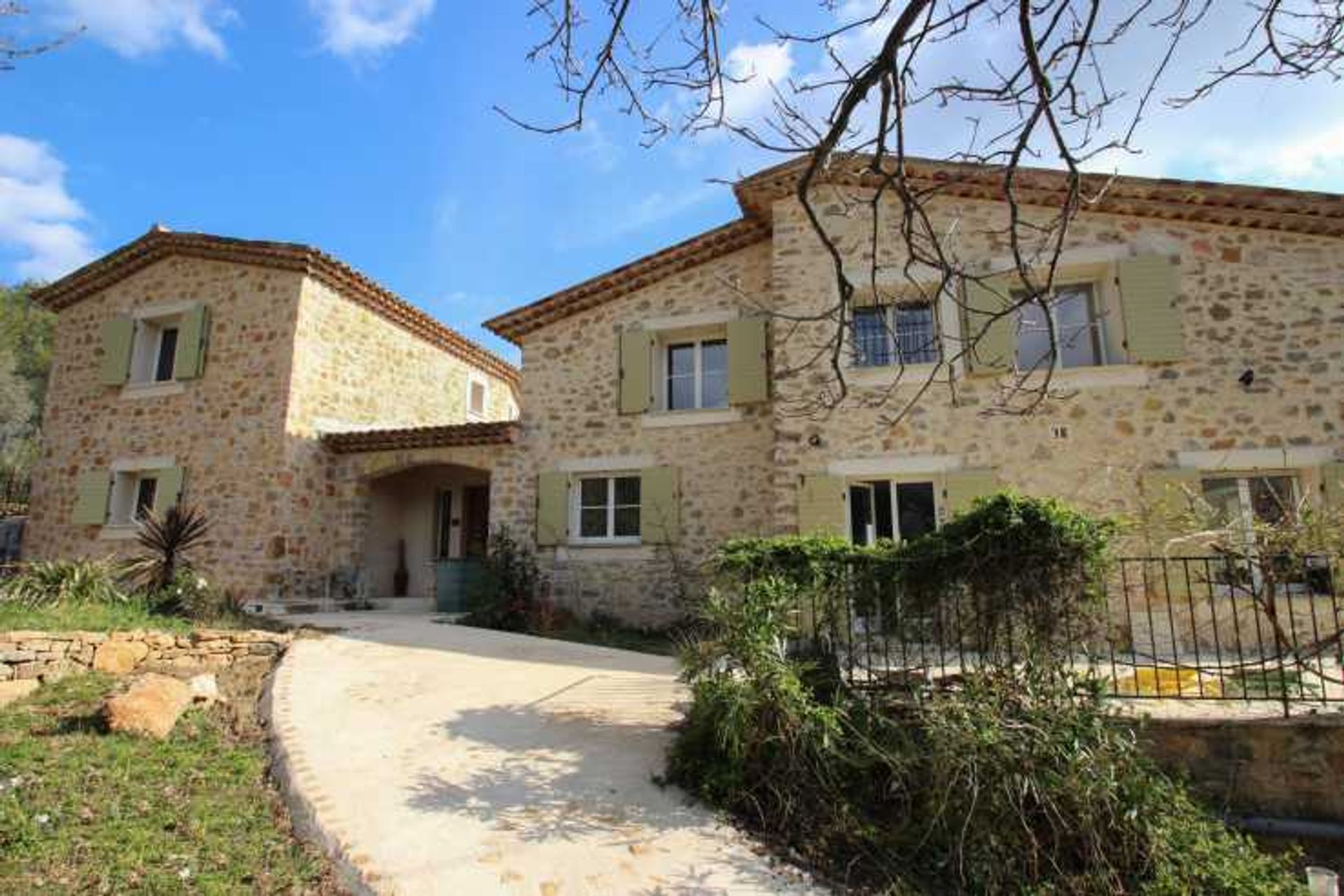 Hus i Fayence, Provence-Alpes-Côte d'Azur 11753070