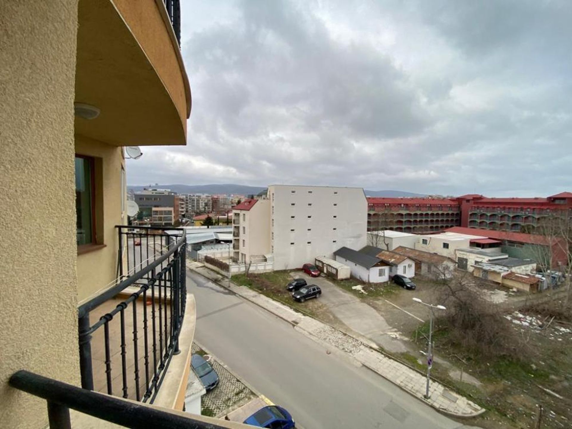 Condominio en ,  11753090