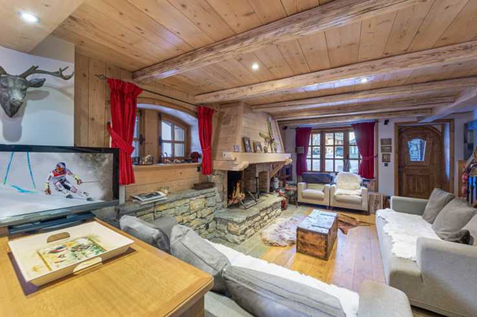 Dom w Courchevel, Owernia-Rodan-Alpy 11753105