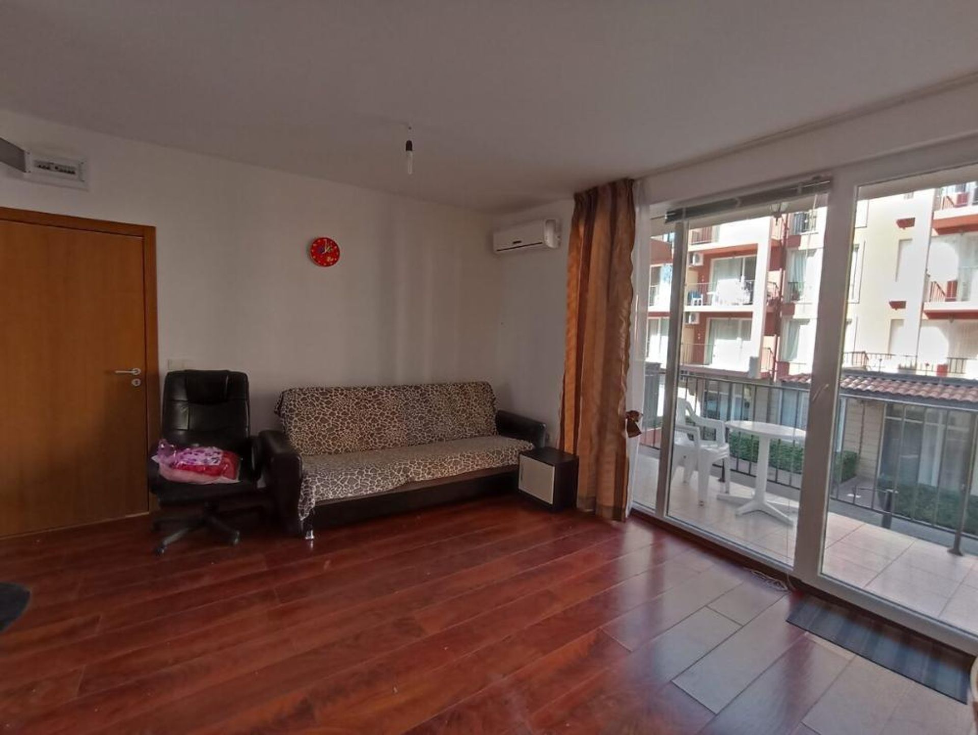 Condominio en ,  11753252