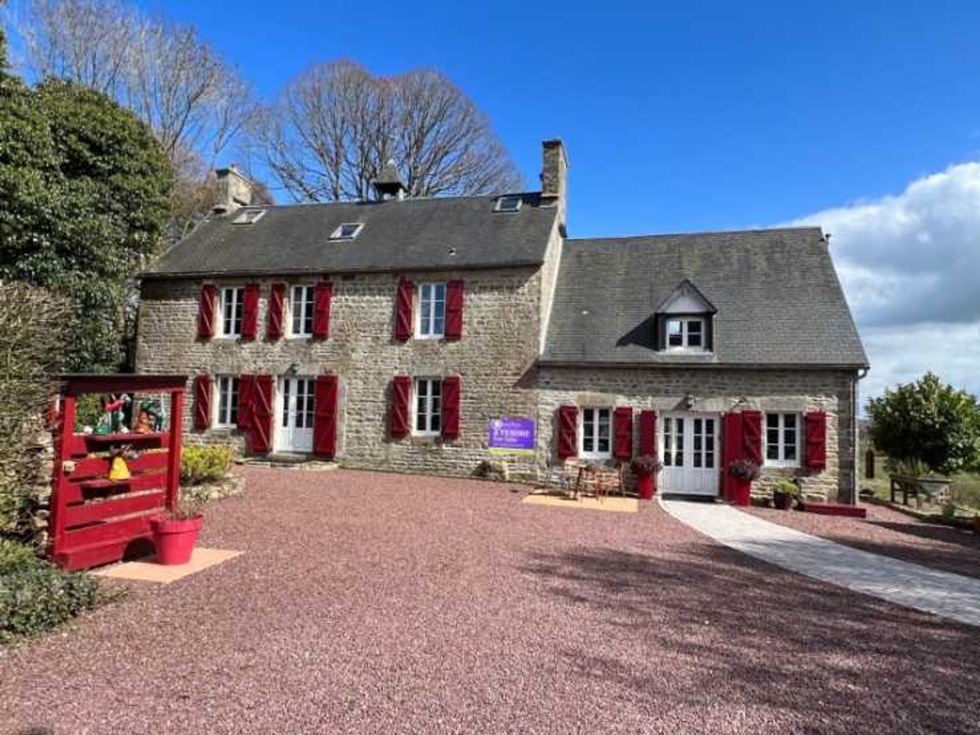 Hus i Mortain, Normandie 11753320