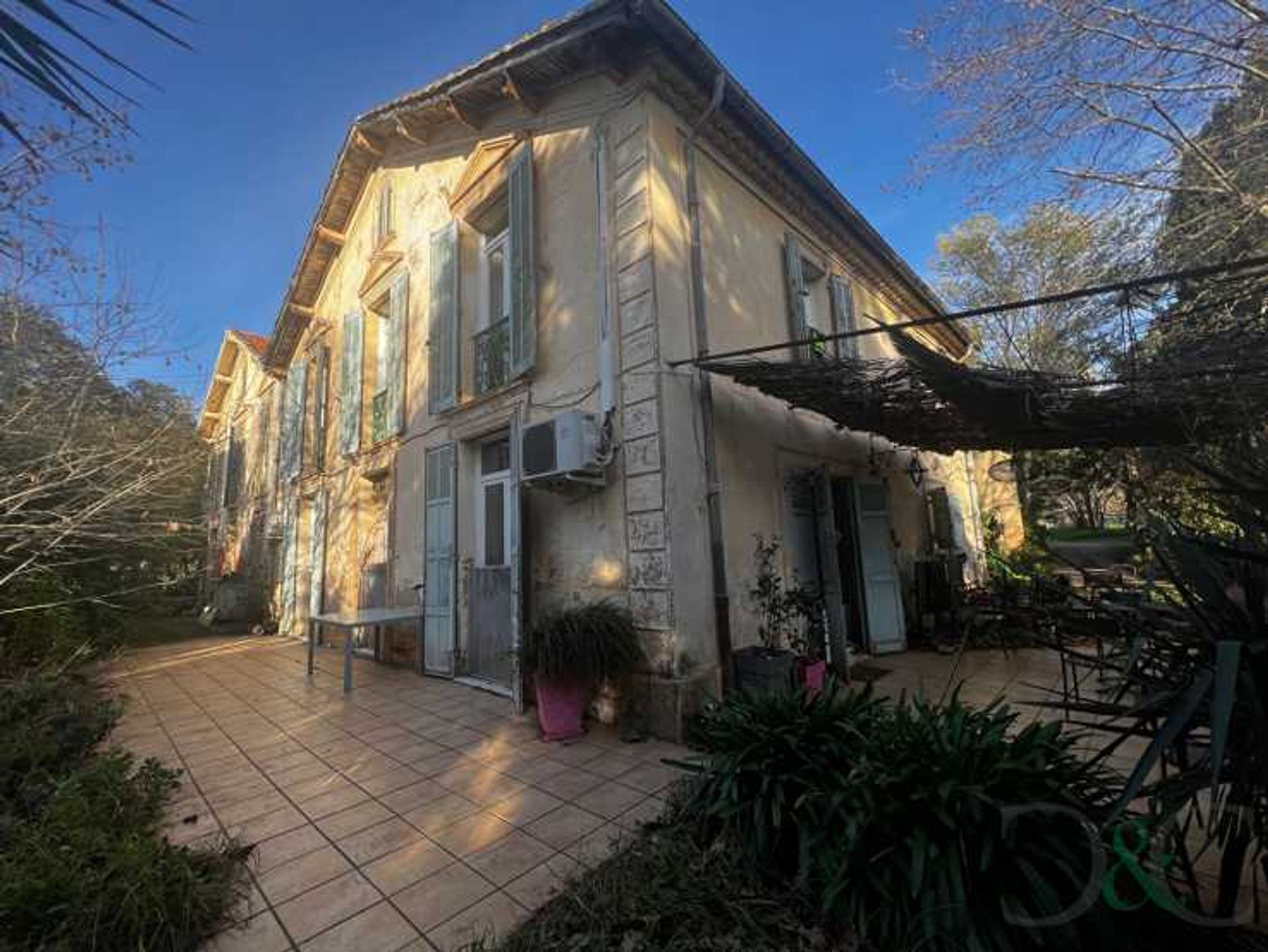 Haus im La Londe-les-Maures, Provence-Alpes-Cote d'Azur 11753425