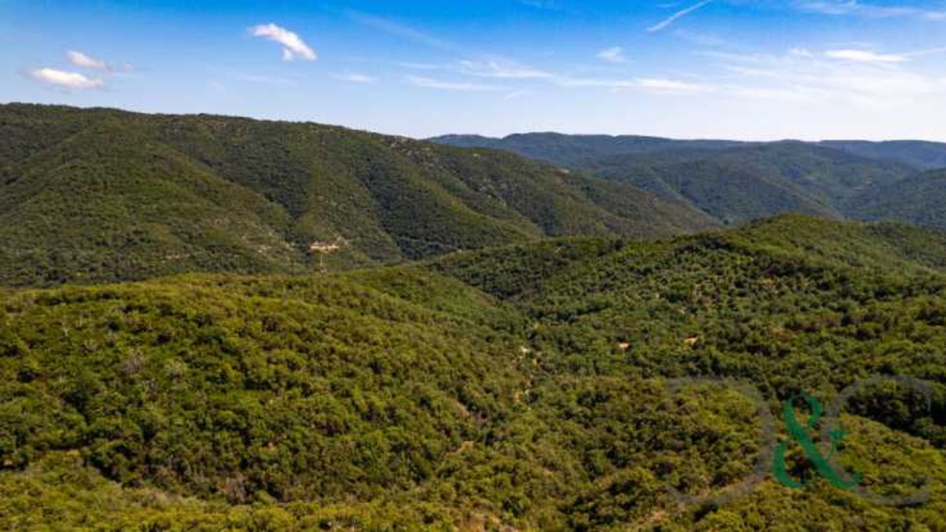 房子 在 Collobrières, Provence-Alpes-Côte d'Azur 11753455