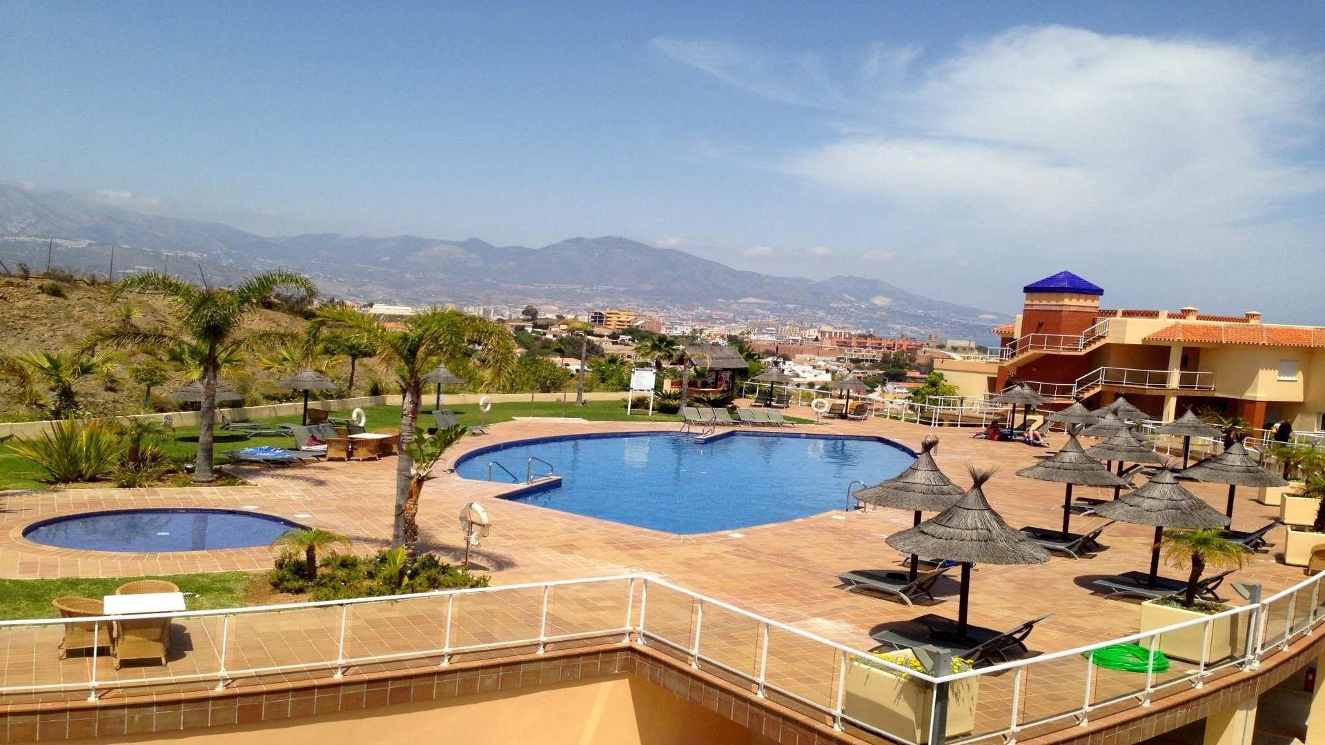 Condominio en Las Lagunas de Mijas, Andalucía 11753502