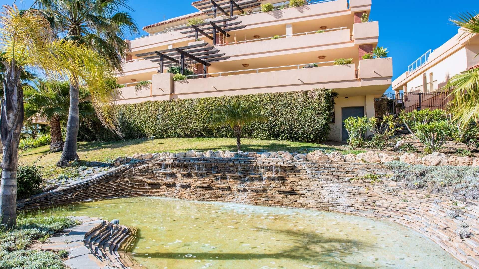 Condominio en Las Lagunas de Mijas, Andalucía 11753502