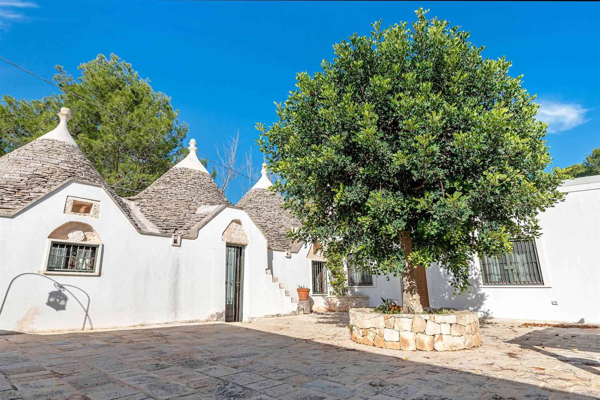 жилой дом в Ostuni, Apulia 11753631