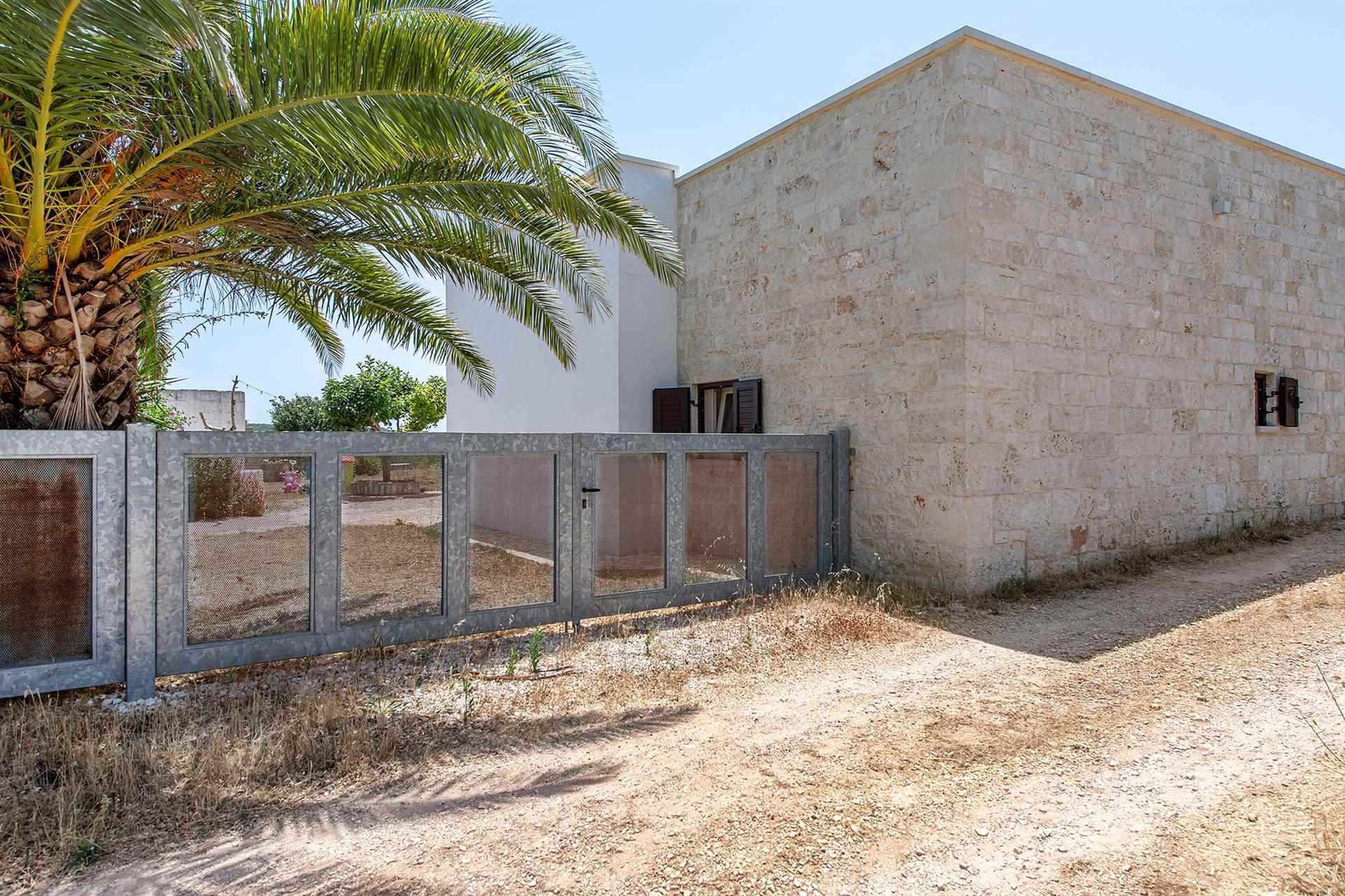 Condominio en Monopoli, Apulia 11753646