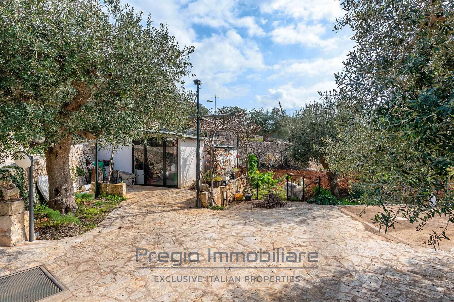 Talo sisään Locorotondo, Puglia 11753654