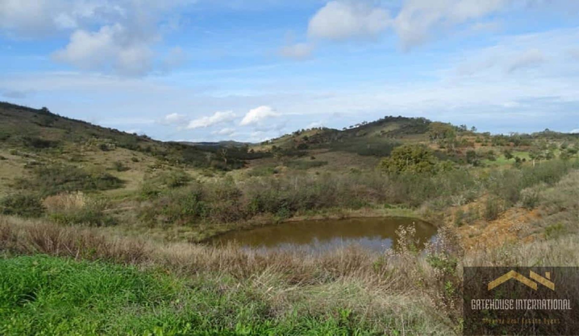 房子 在 São Marcos da Serra, Faro 11753742