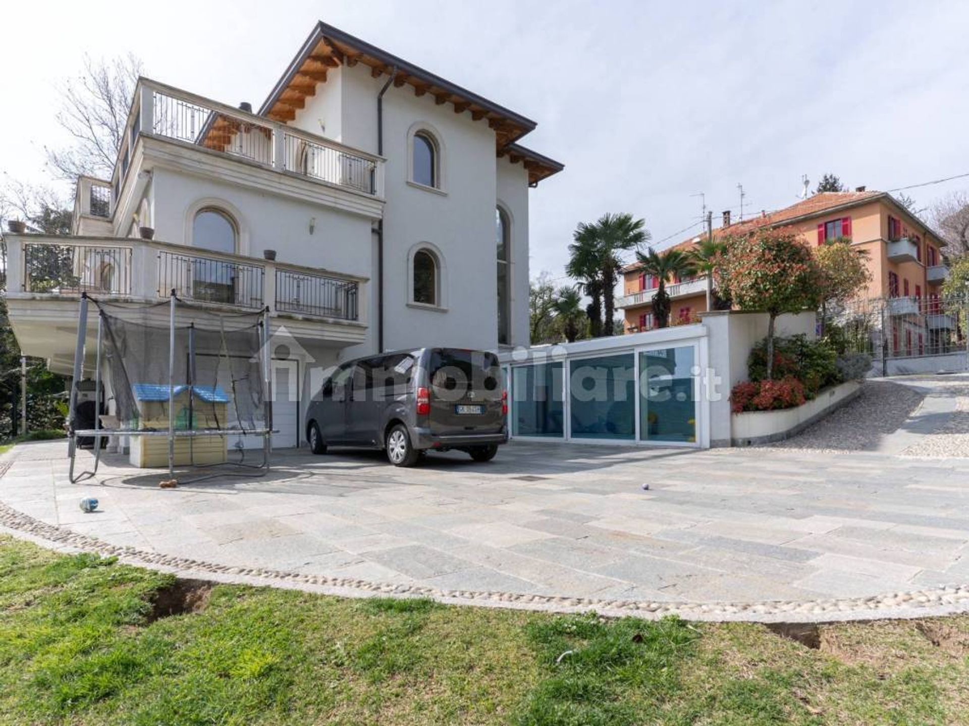 Casa nel Inverigo, Lombardia 11754041