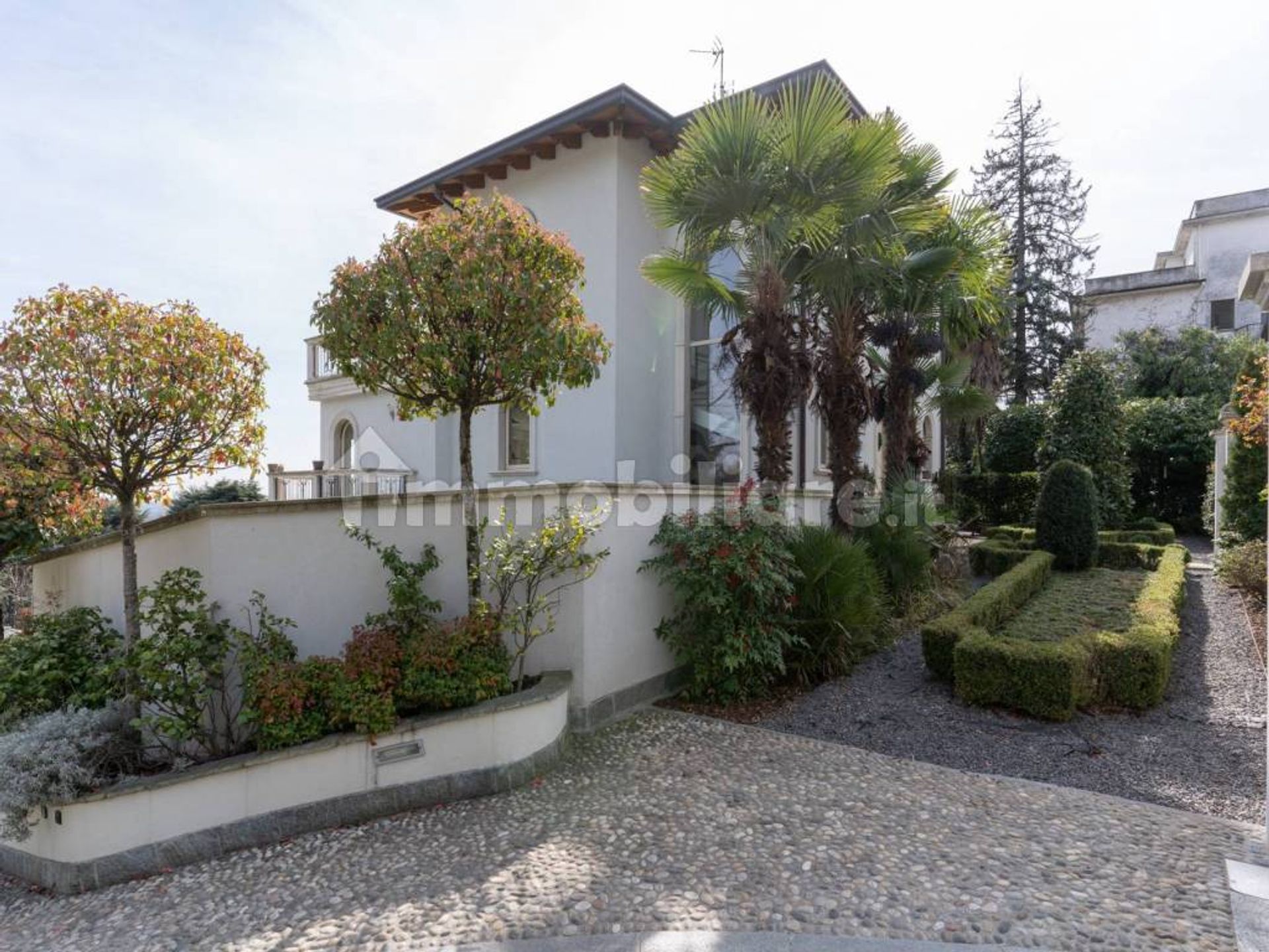 Casa nel Inverigo, Lombardia 11754041