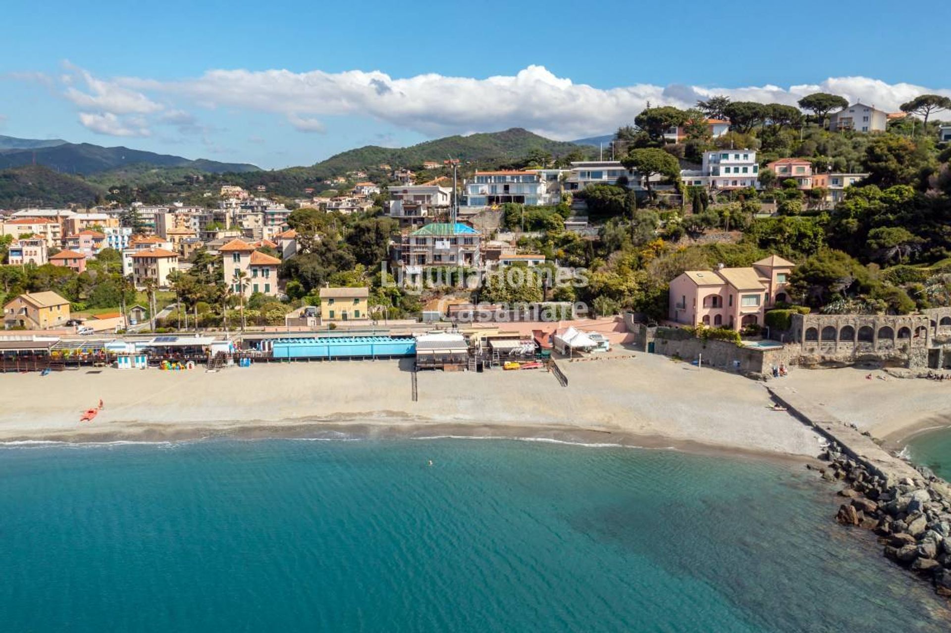 Huis in Albisola Marina, Liguria 11754520