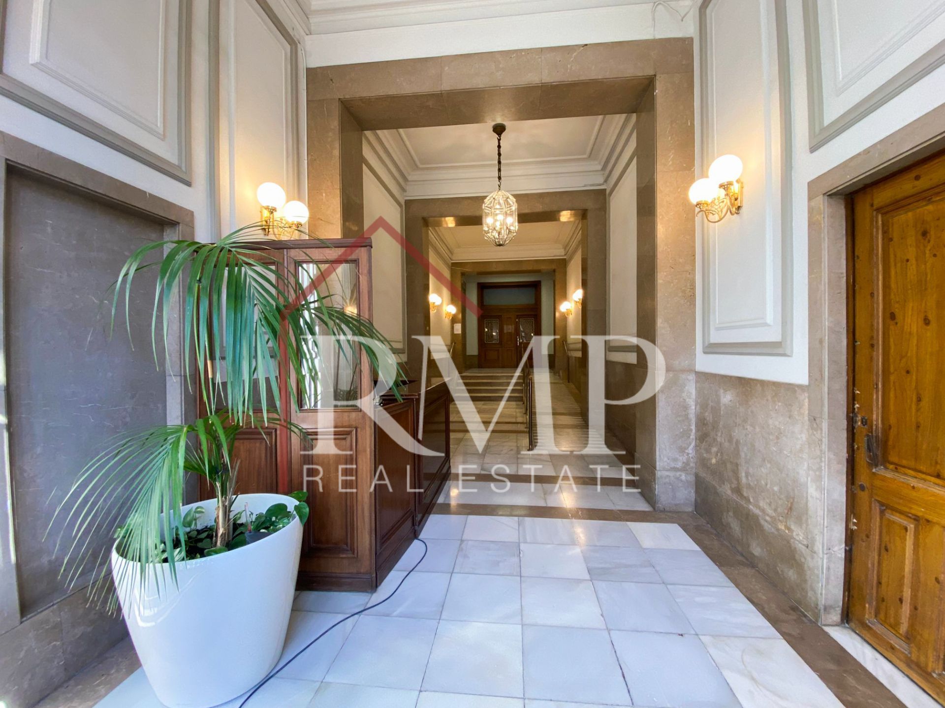 Condominium dans Barcelone, Catalogne 11754529