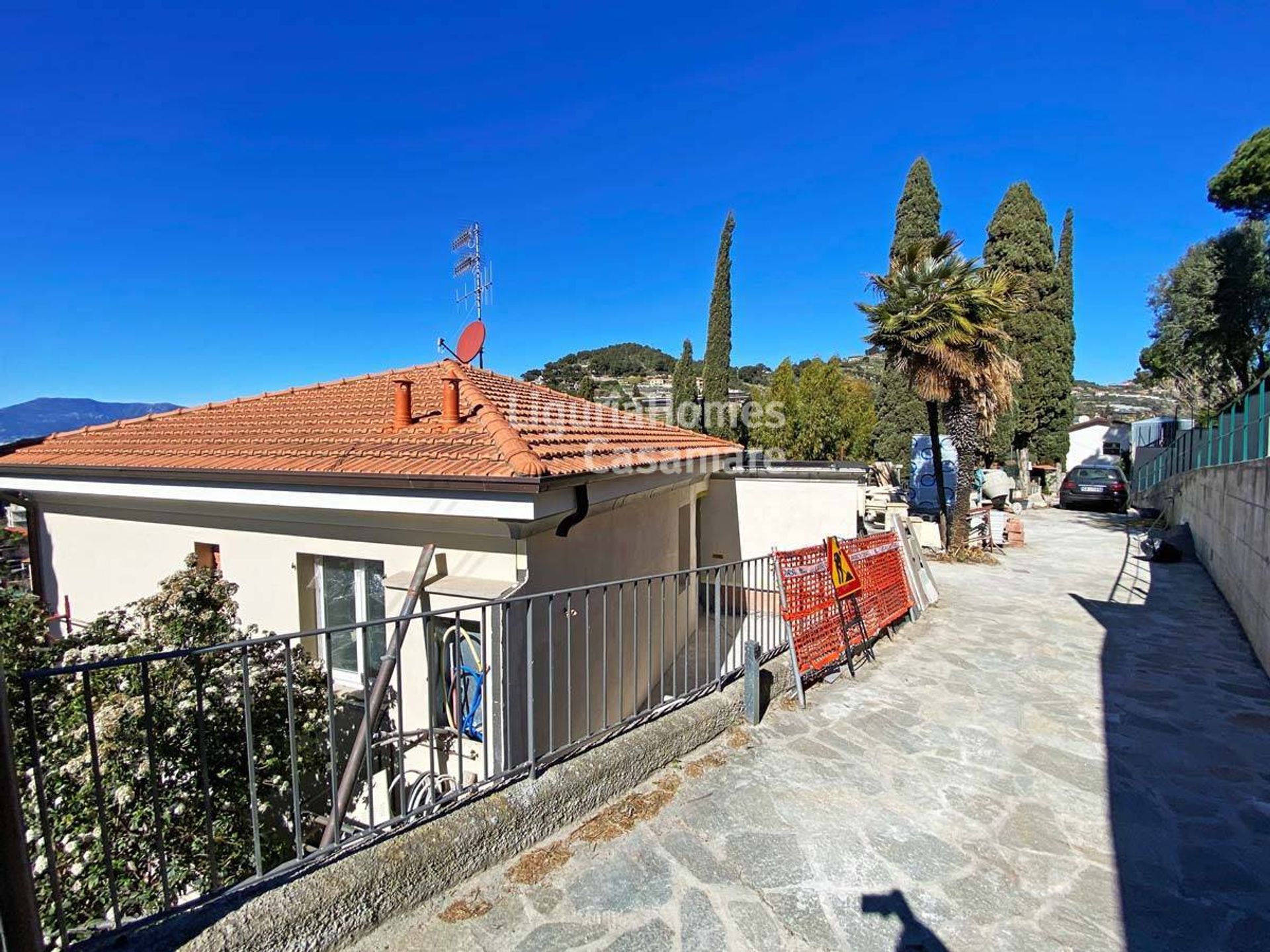 Condominio en Bordighera, Liguria 11754561