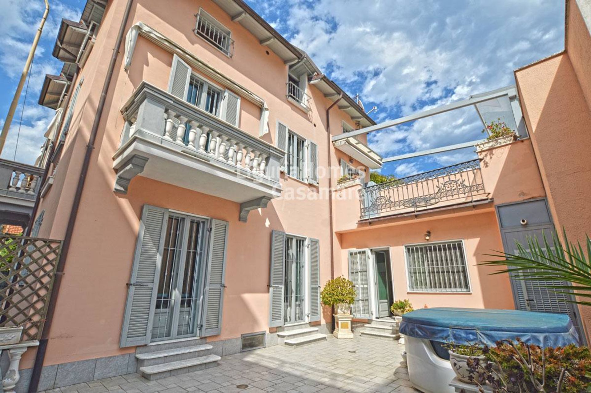 Condominio nel Bordighera, Liguria 11754576