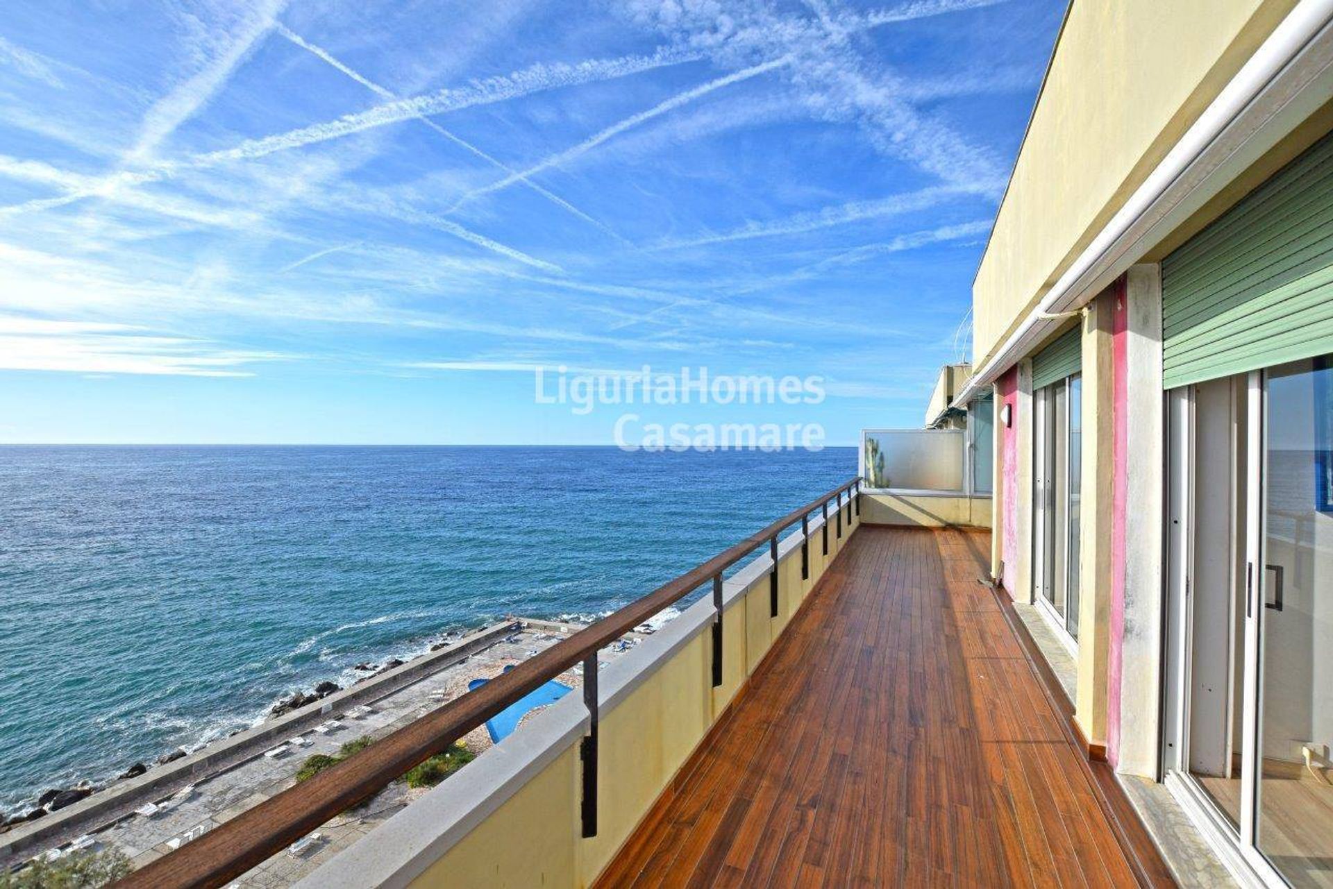 Condominium dans Ospedaletti, Liguria 11754584